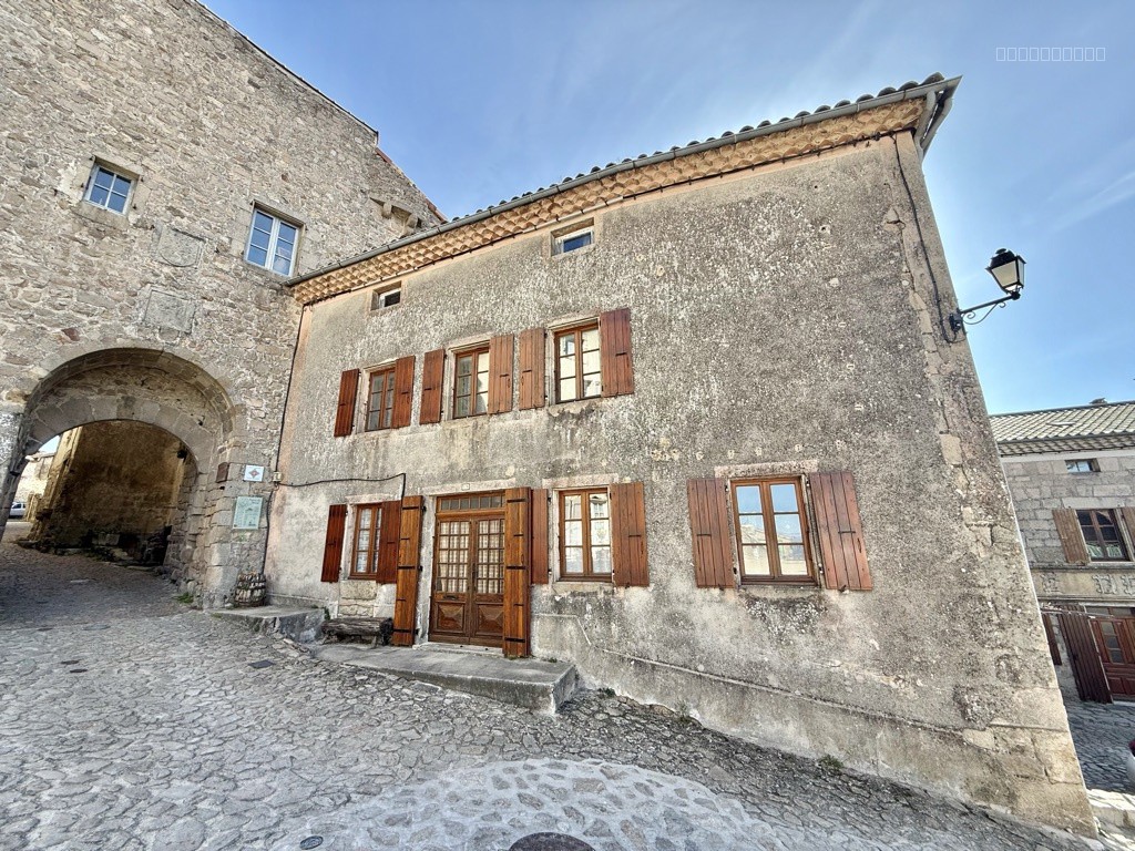 Maison de 156m2 et terrain non attenant de 233m2 à Chalencon — photo 7