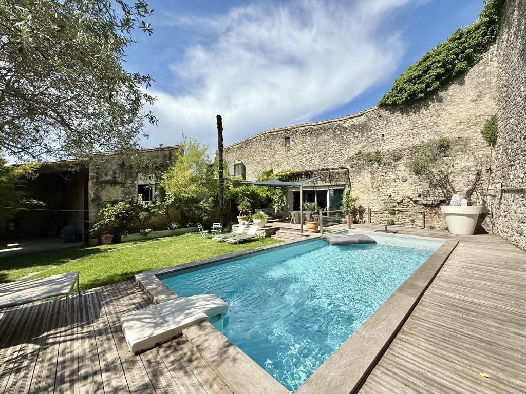 Maison de 240m2 avec jardin et garages à Loriol-sur-Drôme — photo 2