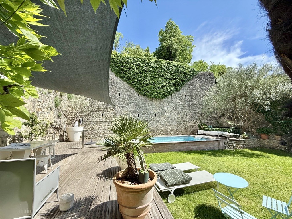 Maison de 240m2 avec jardin et garages à Loriol-sur-Drôme — photo 20