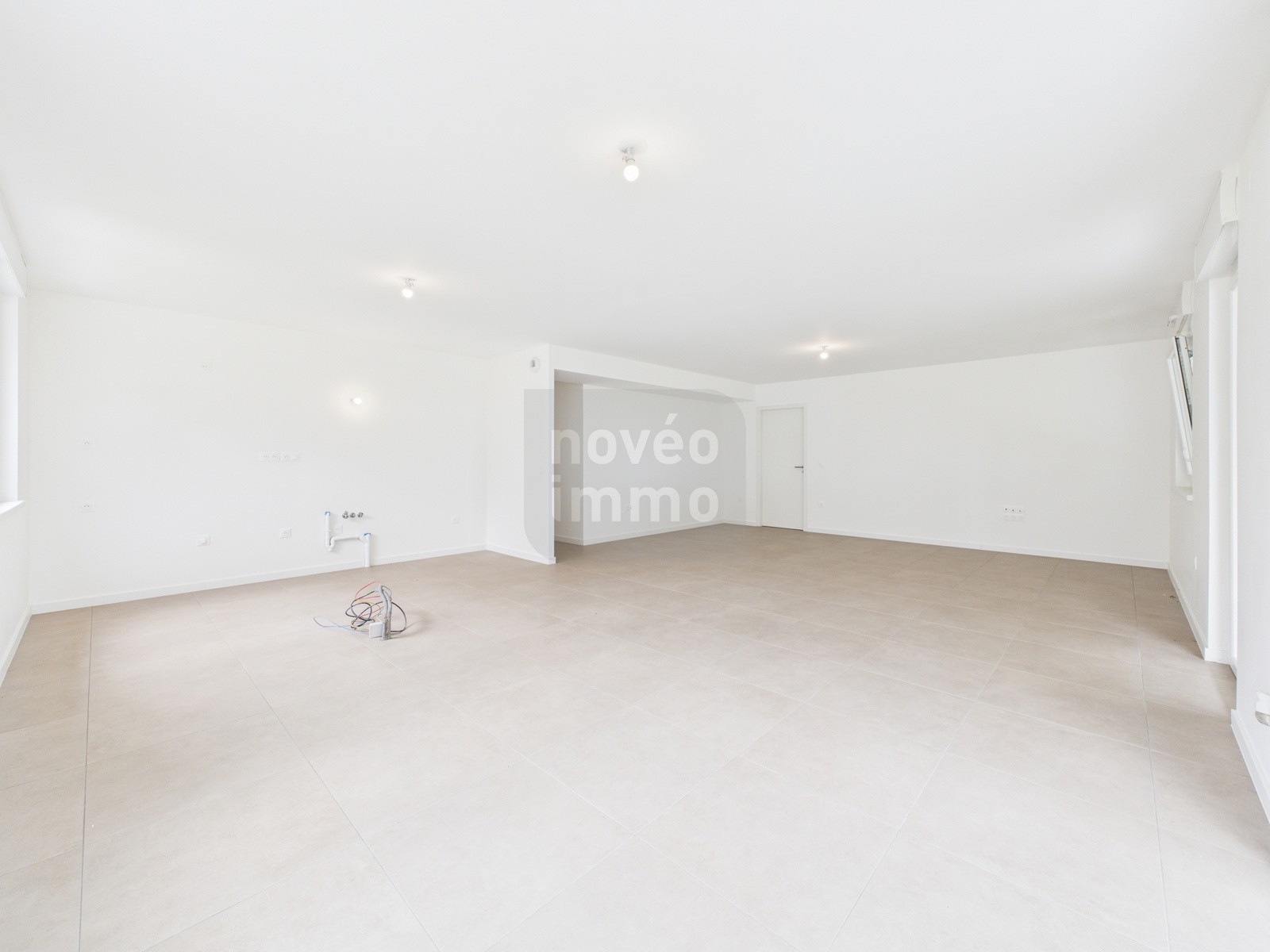 IA25-LUMA-12-H — photo 3