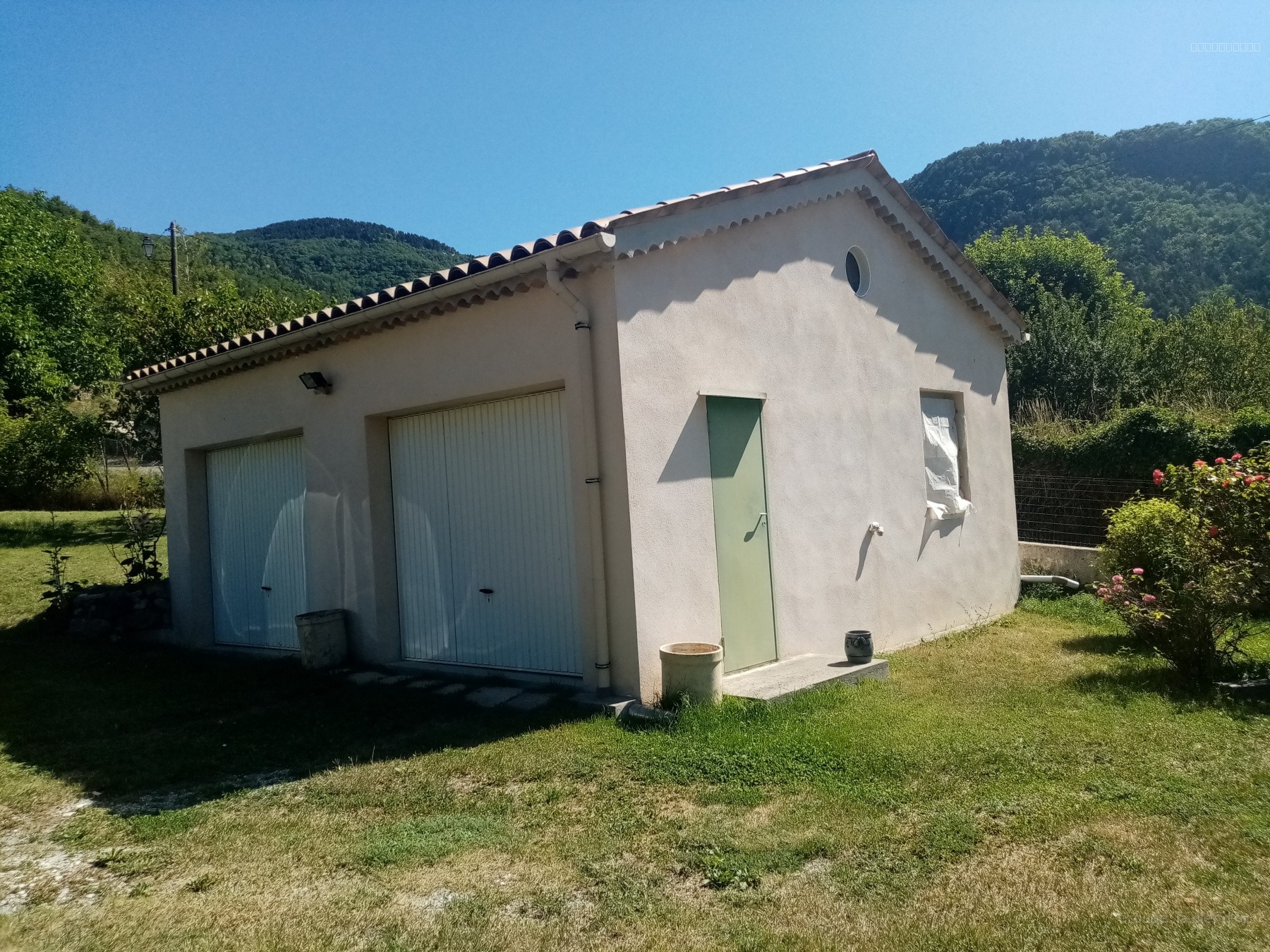 Propriété de 140m2 individuelle + garage de 40m2... — photo 3