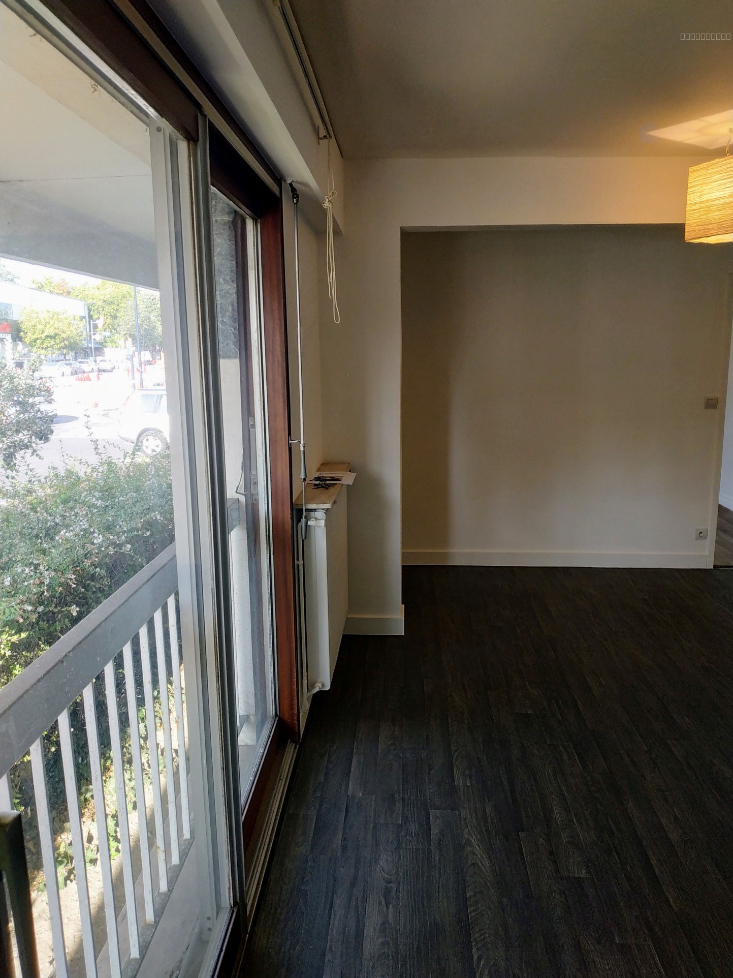 CAUDERAN APPARTEMENT T3 COMMERCES AU PIED DU LOGEMENT — photo 5