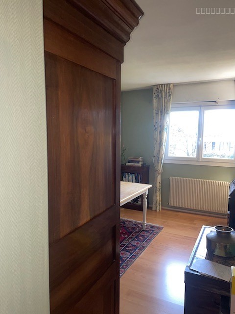 CAUDERAN CENTRE  APPARTEMENT T3 CAVE ET PARKING — photo 3