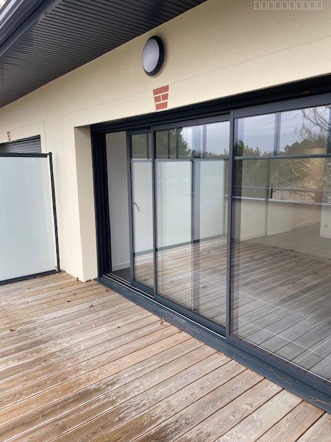 SAINT JEAN D'ILLAC APPARTEMENT STANDING T3 — photo 3