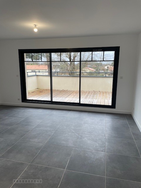 SAINT JEAN D'ILLAC APPARTEMENT STANDING T3 — photo 4