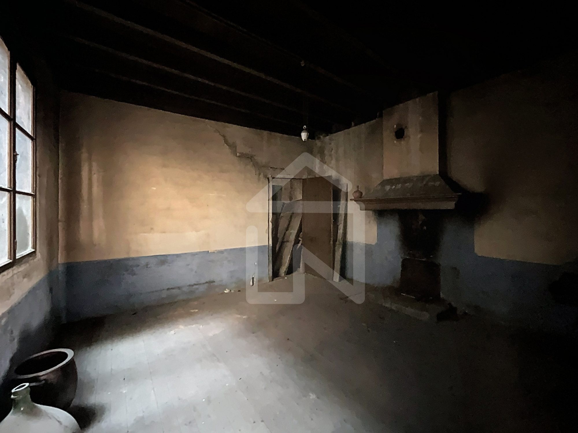Montoison, immeuble d'environ 450m2 — photo 16