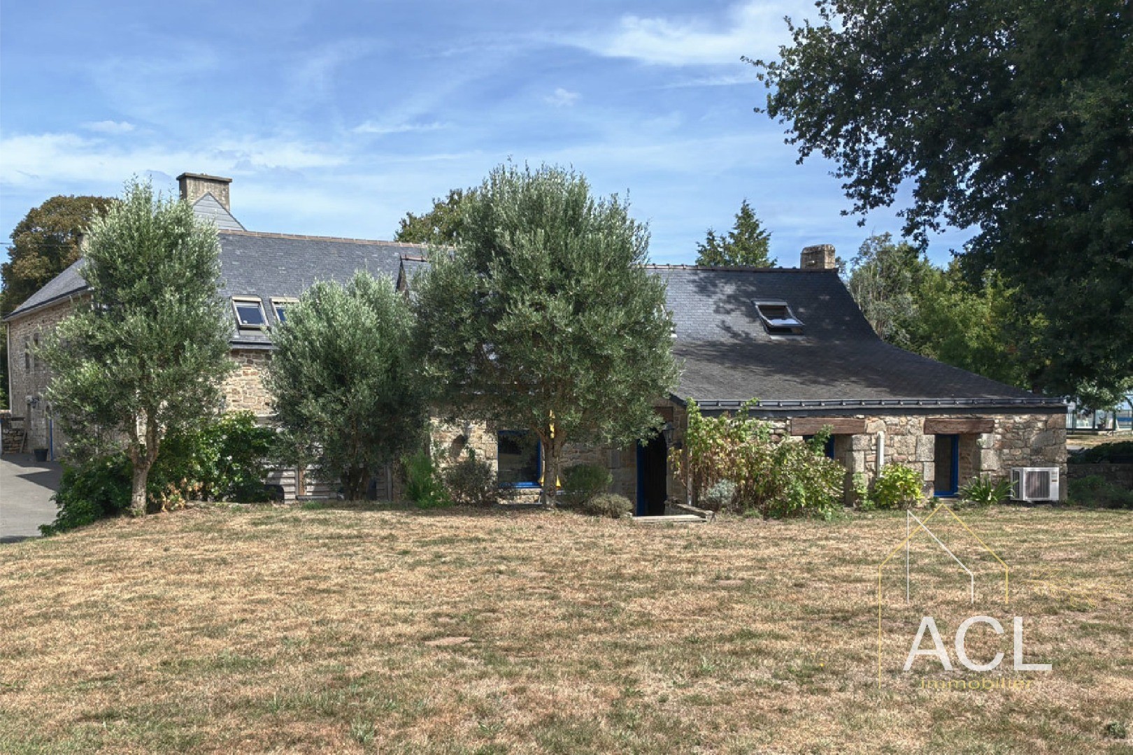 Ensemble de 5 maisons avec piscine sur 9 000 m2 arborés — photo 13