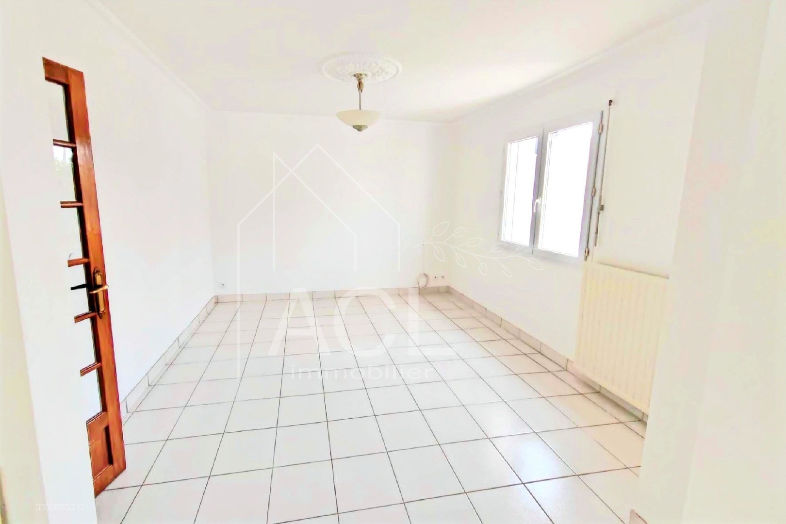 Maison de 4 chambres à 100 mètres d'un port typique avec commerces à pieds — photo 4