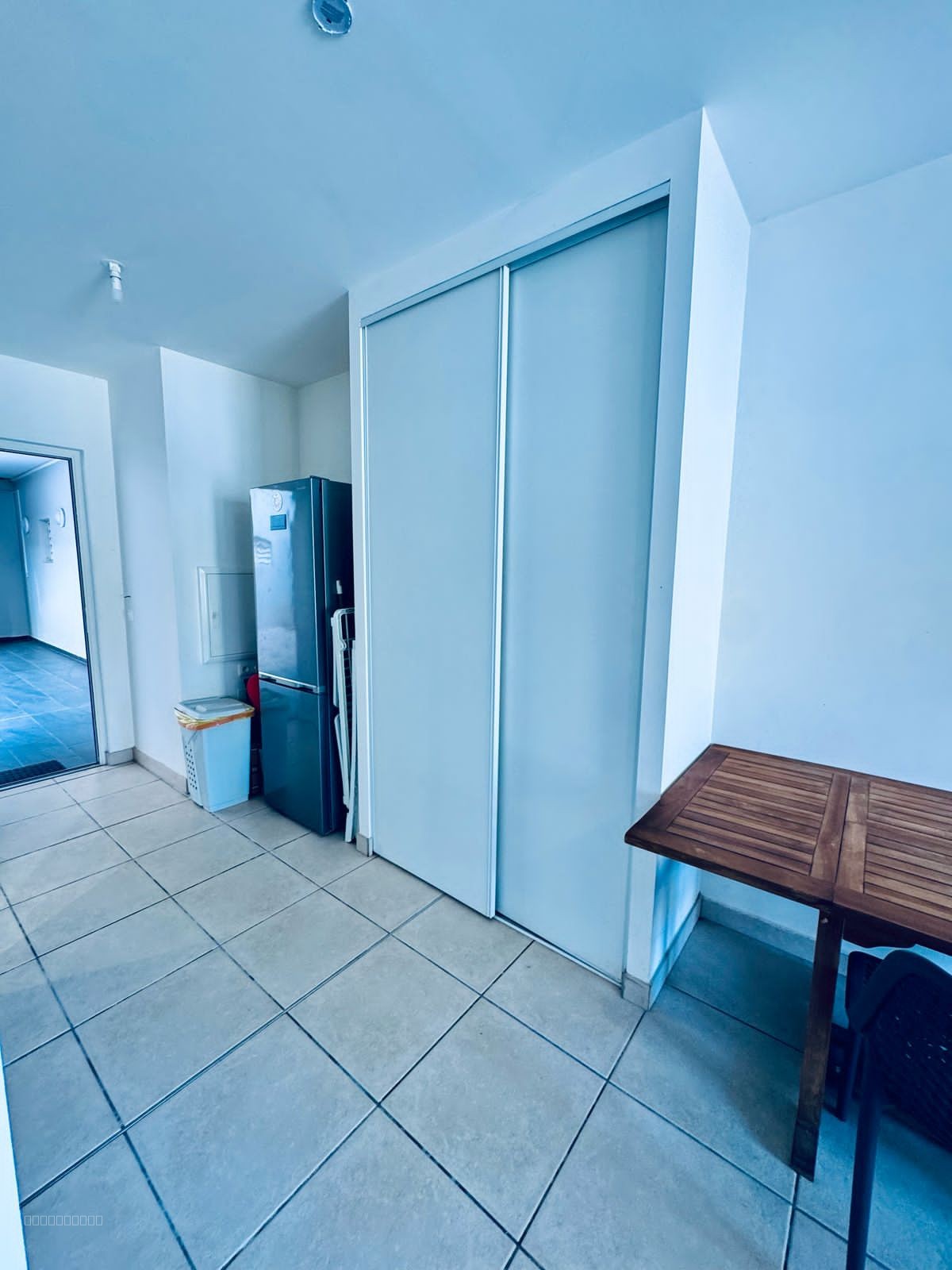 À Vendre - Studio en Rez-de-Jardin -  Cul de sac — photo 2