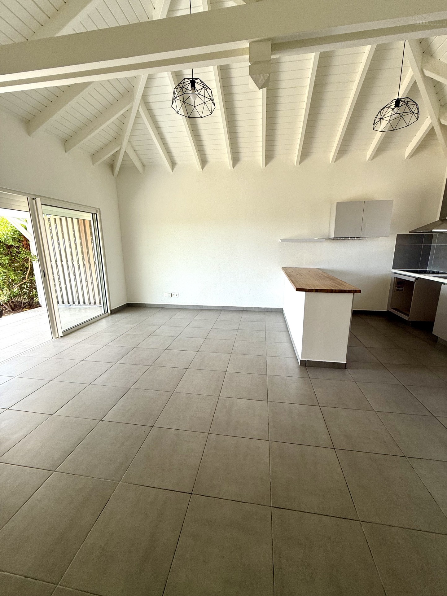 À vendre - Maison mitoyenne avec vue sur la Baie du Galion - Saint-Martin — photo 3