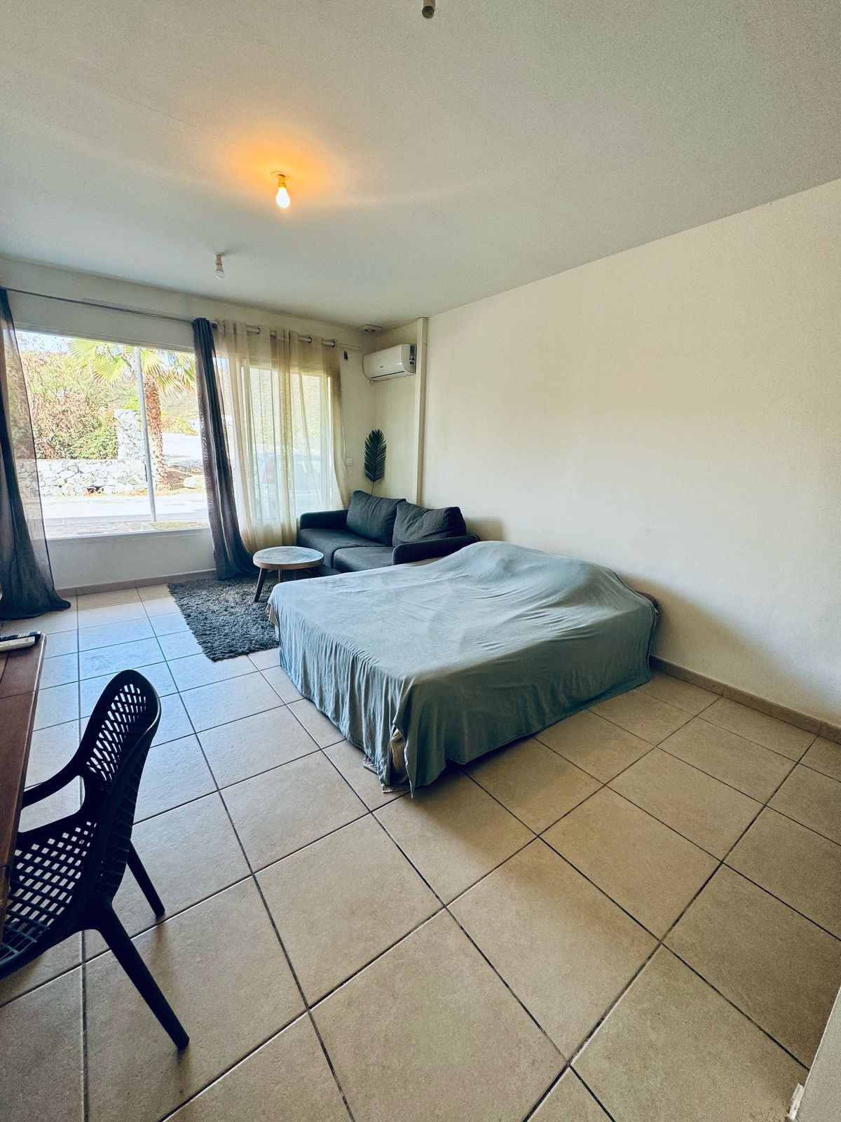 À Vendre - Studio en Rez-de-Jardin -  Cul de sac — photo 4