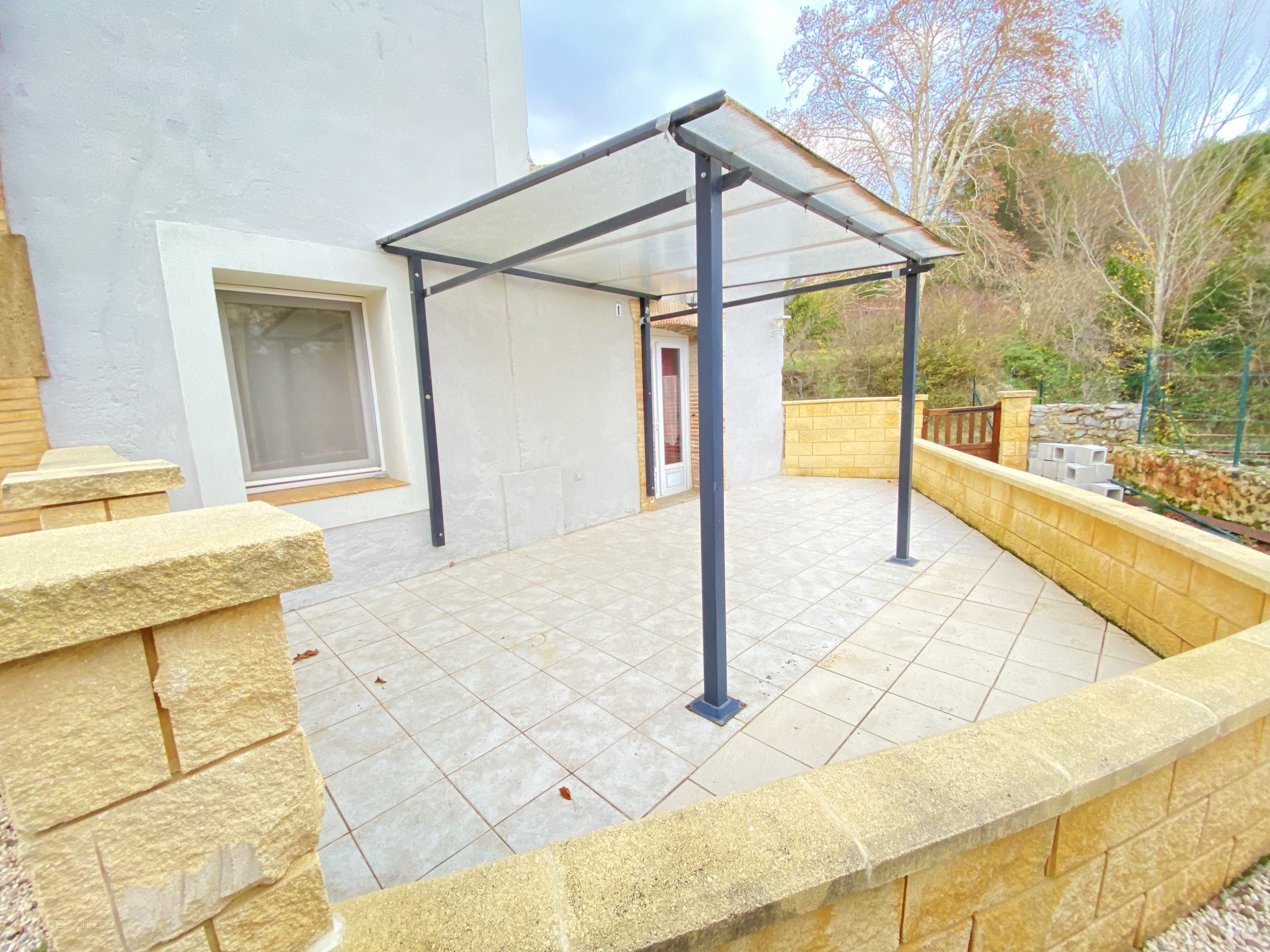 Limoux, proche du centre, ensemble immobilier villa et ancien corps de ferme rénové — photo 12