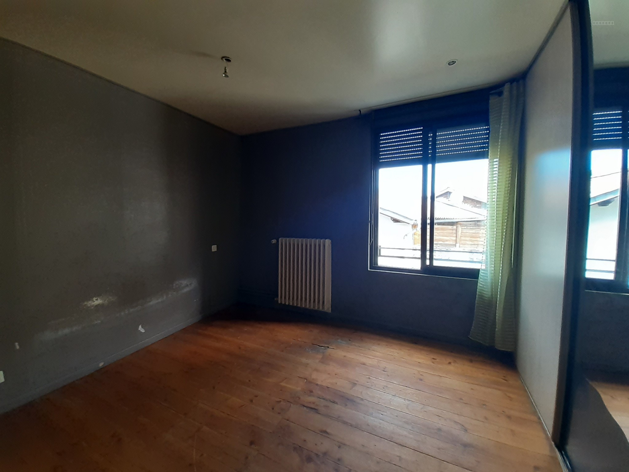Investissement Haute-Vallée de l'Aude, Immeuble avec bar restaurant et appartements — photo 3