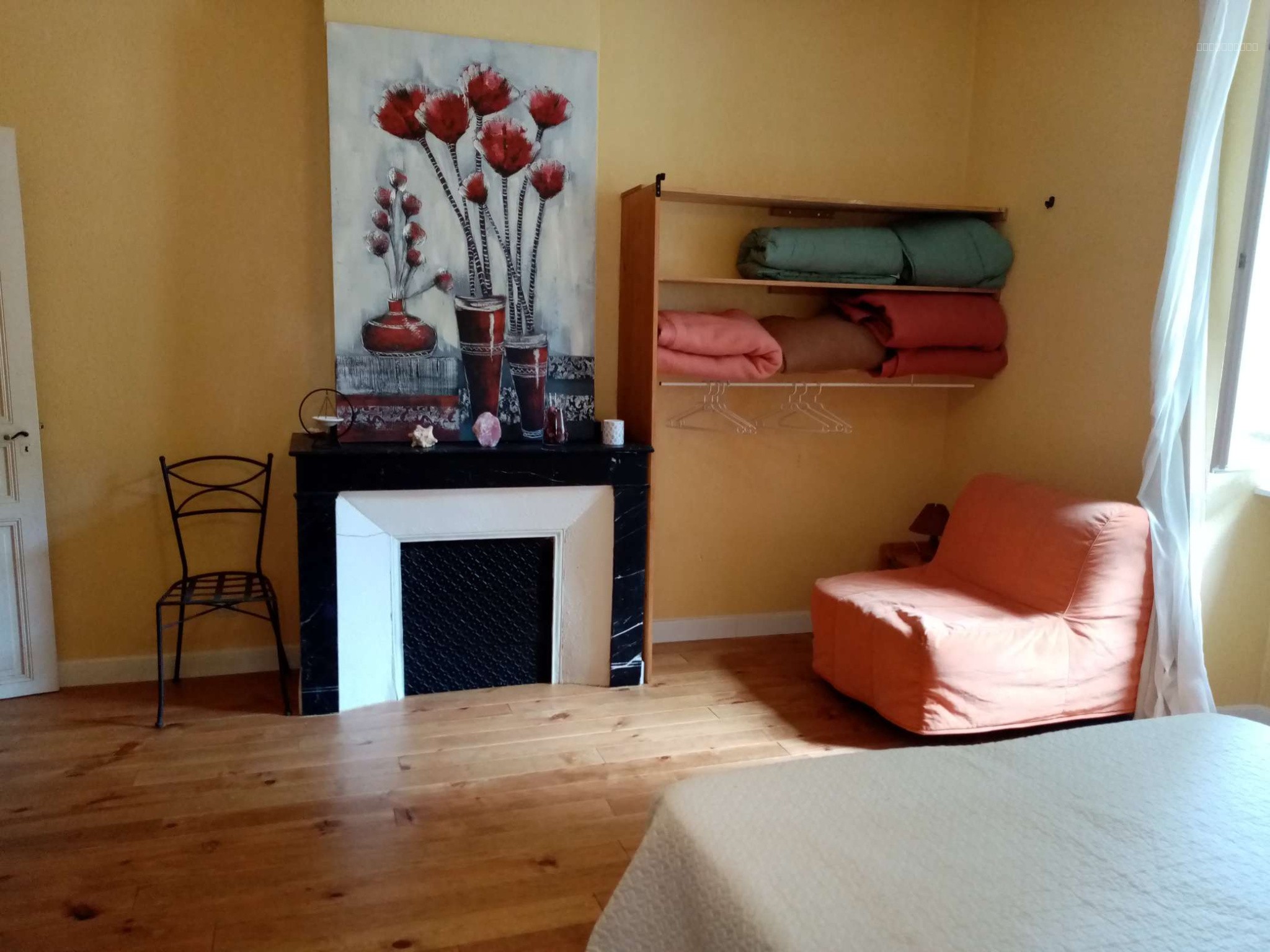 Grande maison de ville, chambre d'hôtes ou gîtes dans un village touristique de la Haute-Vallée de l'Aude — photo 9