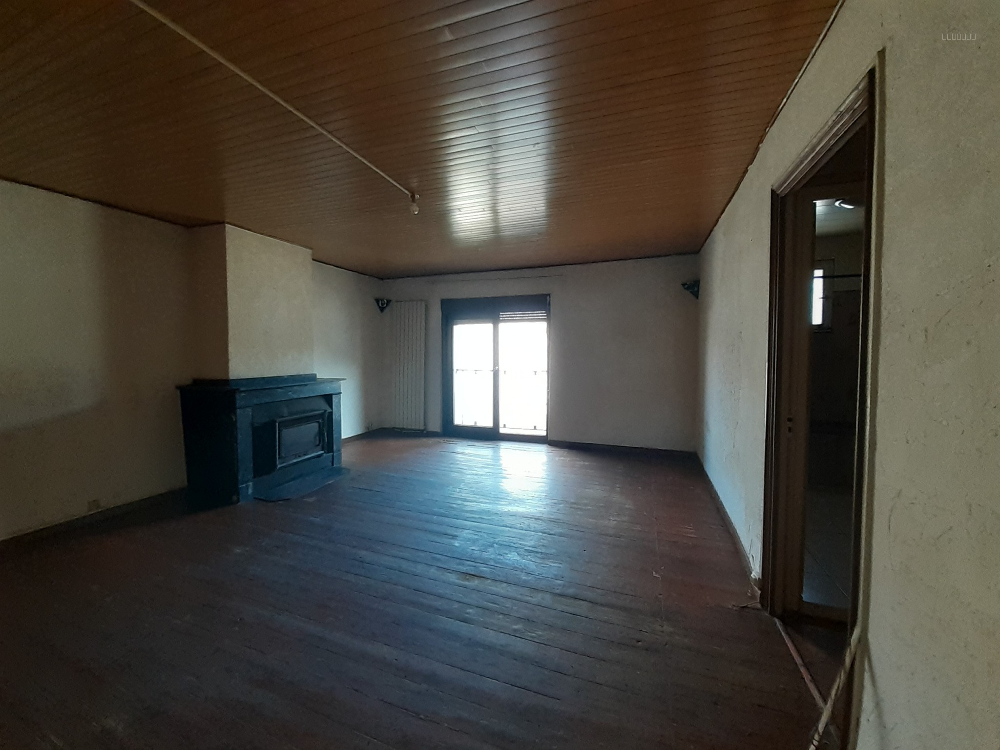 Investissement Haute-Vallée de l'Aude, Immeuble avec bar restaurant et appartements — photo 11