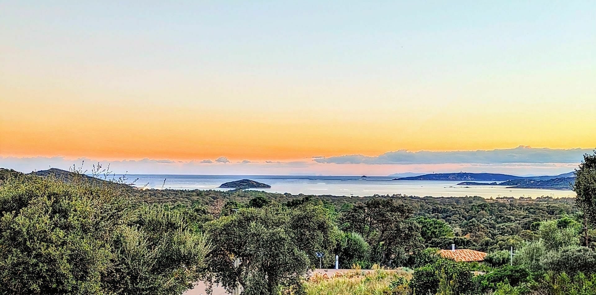 STE LUCIE DE PORTO VECCHIO : VENTE DE 5 VILLAS DE 2500M2 SUR TERRAIN DE LUXE — photo 3