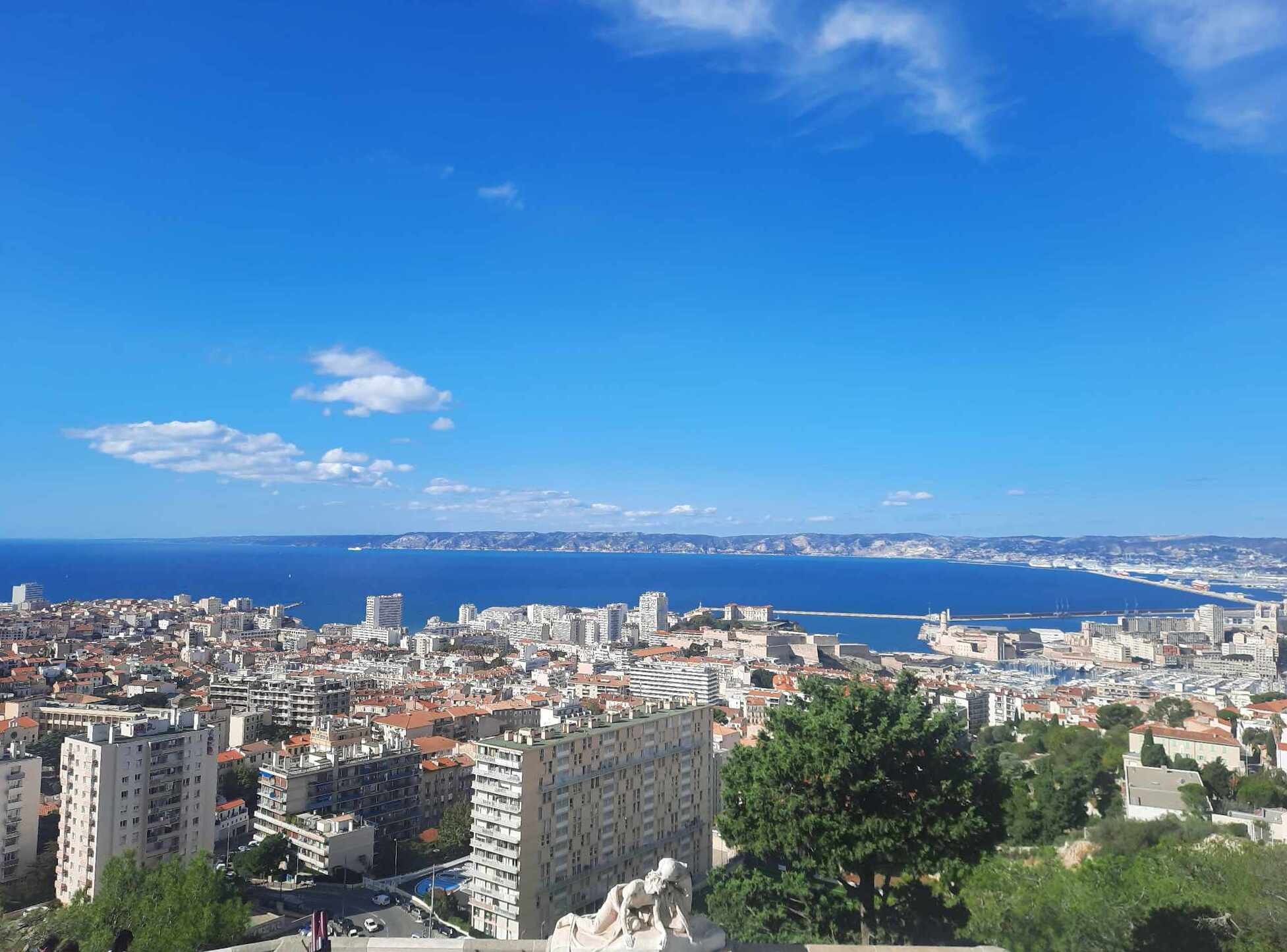 Terrain constructible Marseille 8e — photo 1