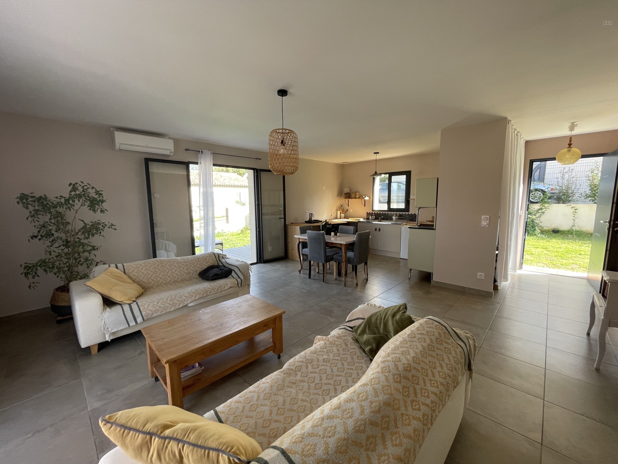 MAISON RECENTE PP T4 avec jardin — photo 11