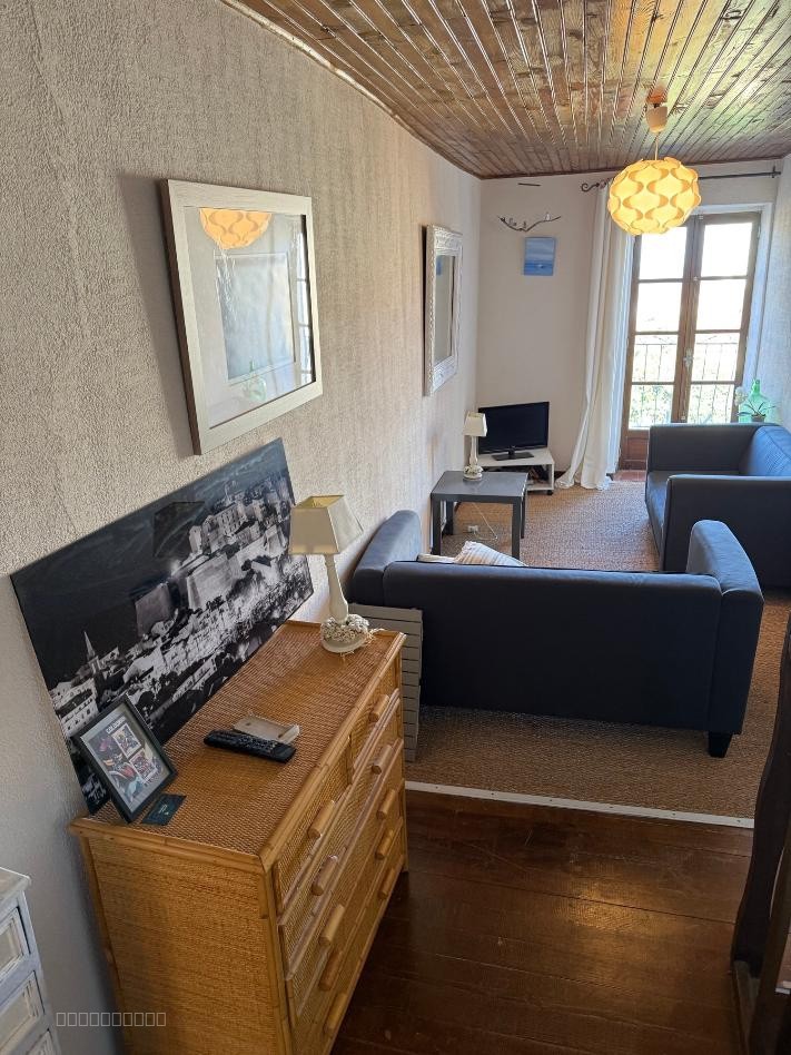 MAISON DE VILLAGE T4 avec terrasse vue mer — photo 4