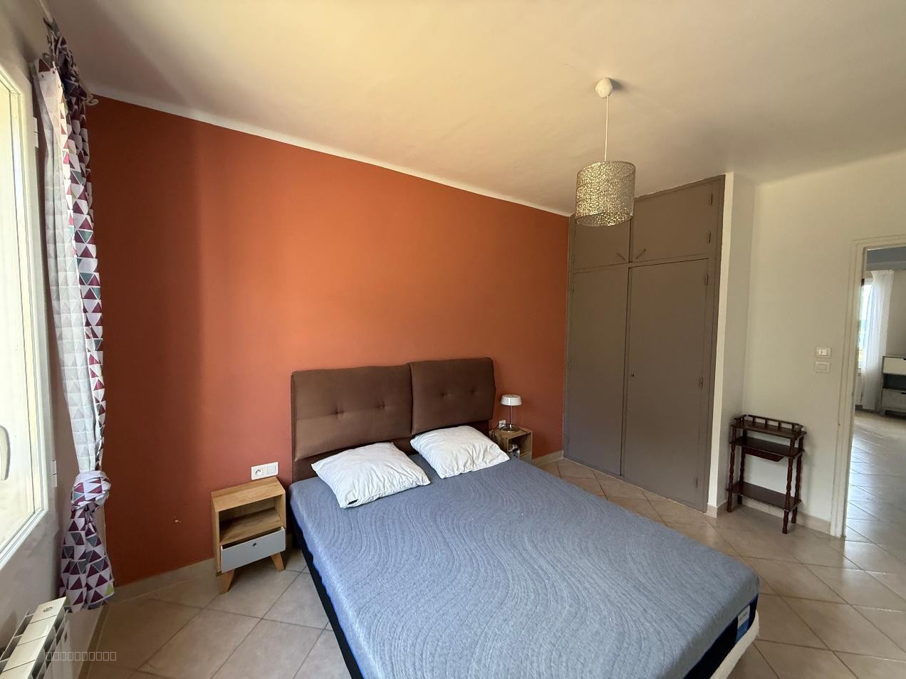 APPARTEMENT T4 VUE MER ET MONTAGNES — photo 4