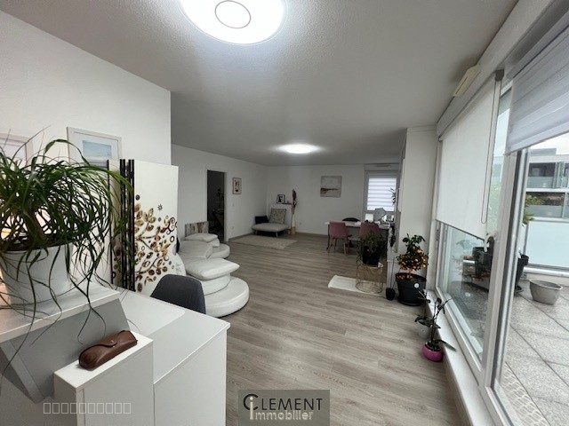 BISCHHEIM APPARTEMENT 5 PIECES — photo 4