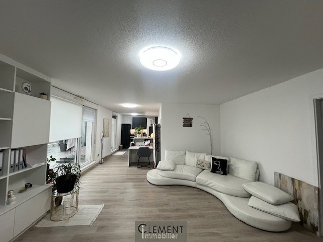 BISCHHEIM APPARTEMENT 5 PIECES — photo 6