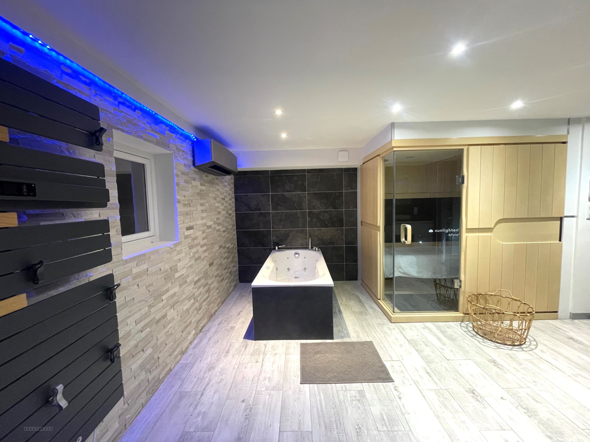 GRIMAUD- 4 pièces - 74m2 - Piscine - SPA - Garage — photo 10