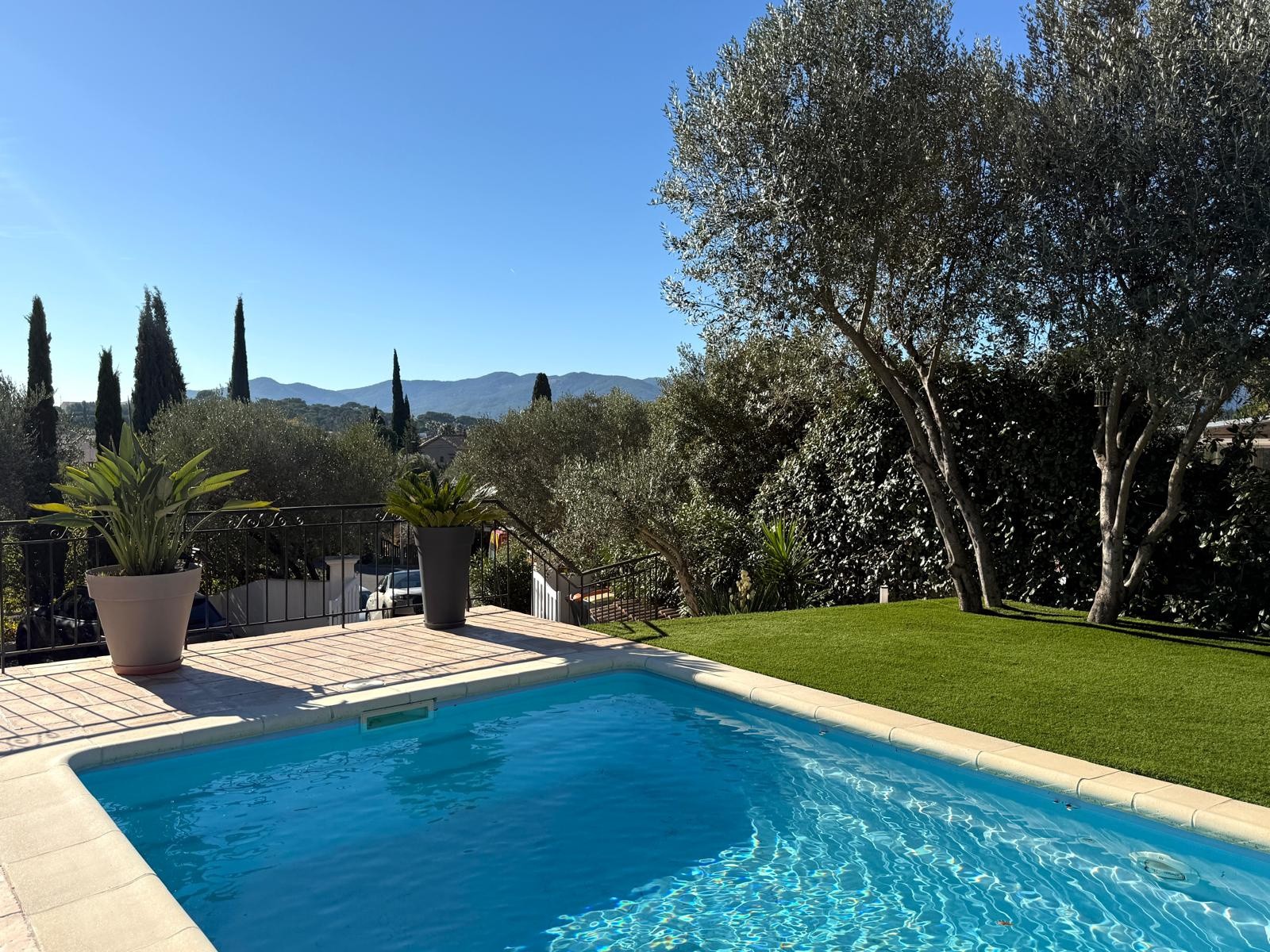 SOUS OFFRE - PUGET SUR ARGENS - VILLA INDIVIDUELLE - PISCINE - AU CALME — photo 3