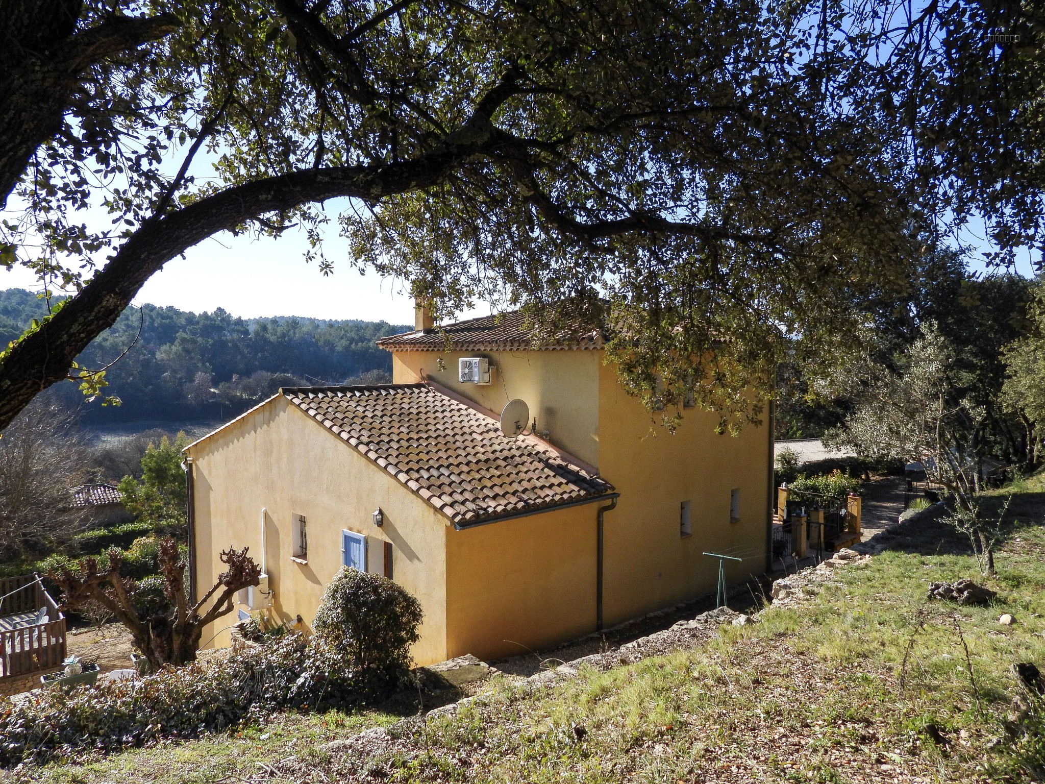 Entrecasteaux Villa 7 pièce(s) 166m2 Terrain 3205m2 Piscine Dépendances — photo 13