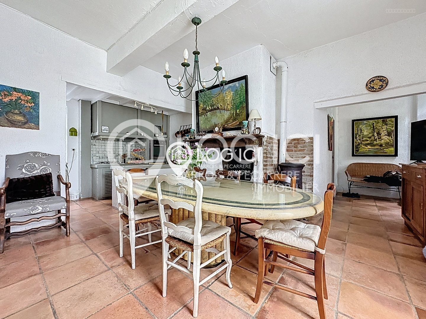 Propriété d'exception avec maison et dépendances — photo 7