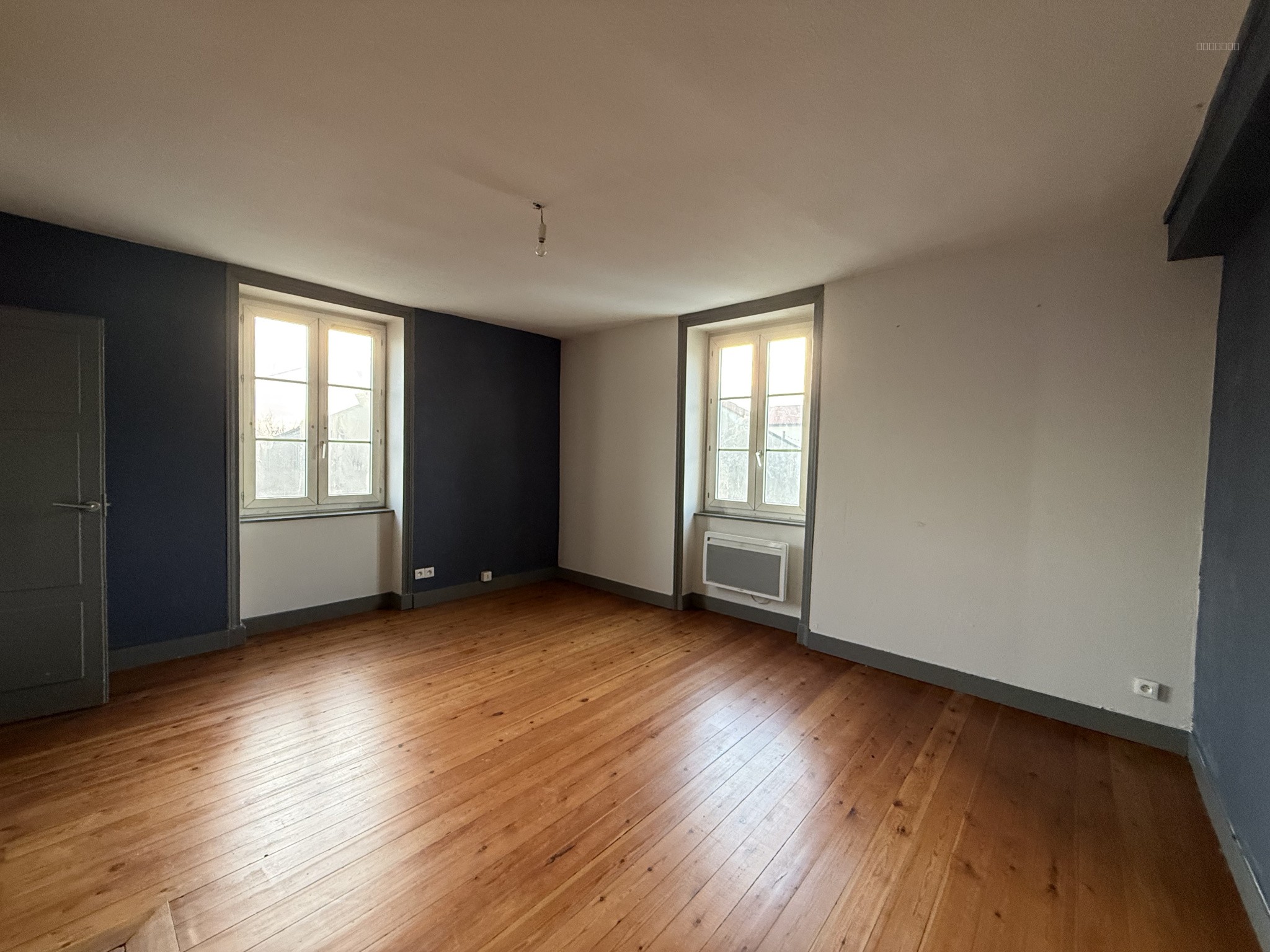 Appartement T2 Saint-Laurent-Sur-Saone — photo 3