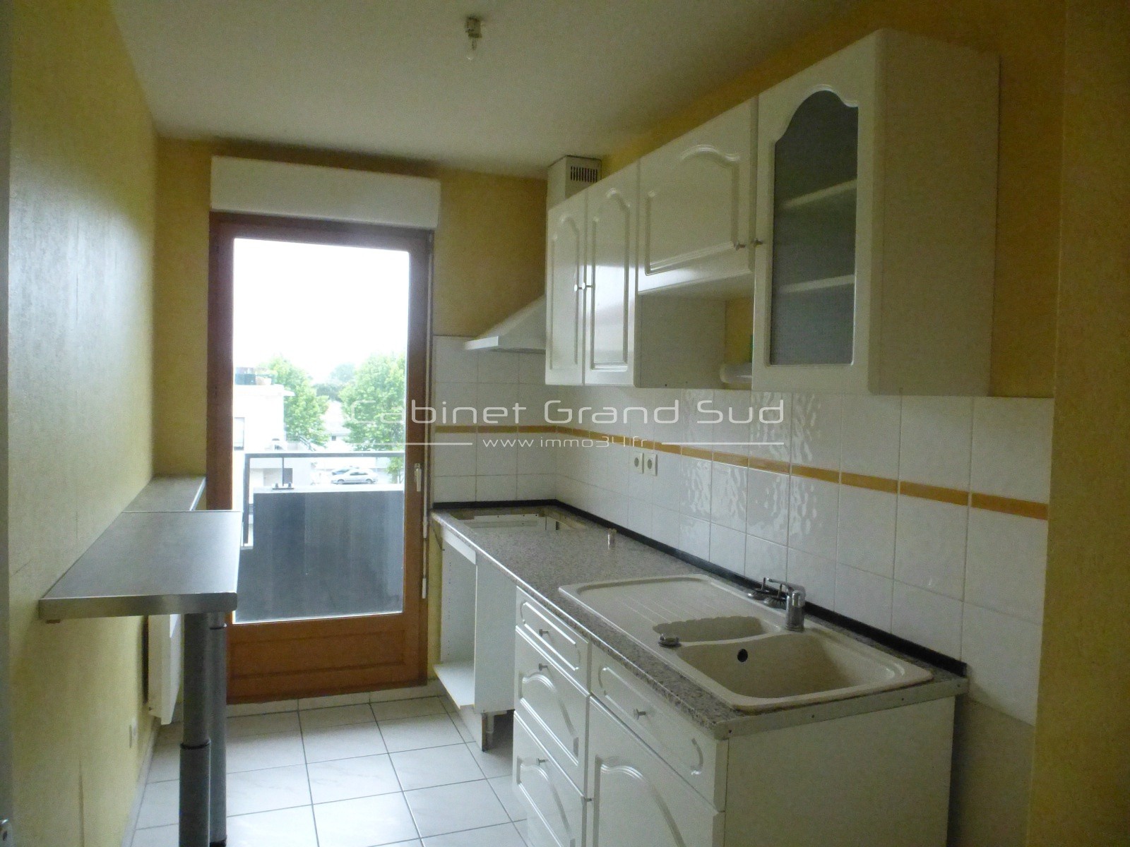 Location Appartement 3 pieces de 70m2 avec Terrasse + Pkg + Garage — photo 4