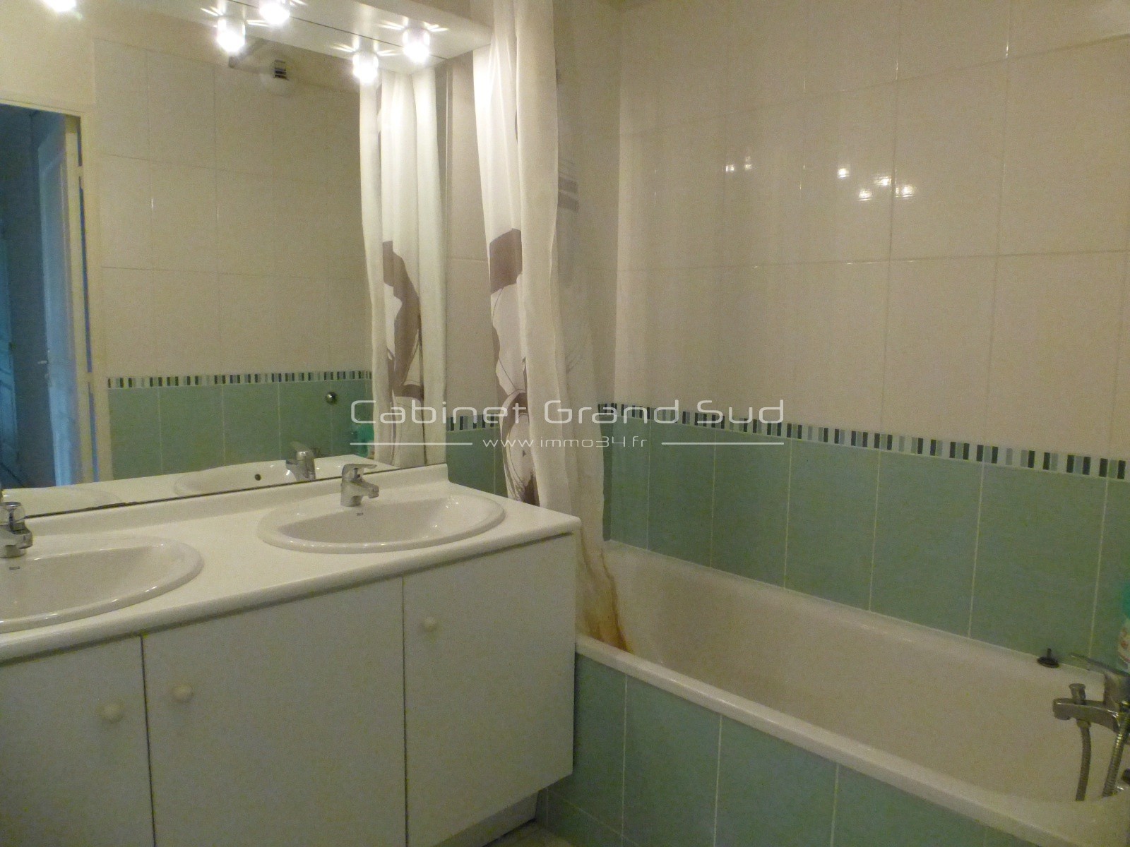 Location Appartement 3 pieces de 70m2 avec Terrasse + Pkg + Garage — photo 5
