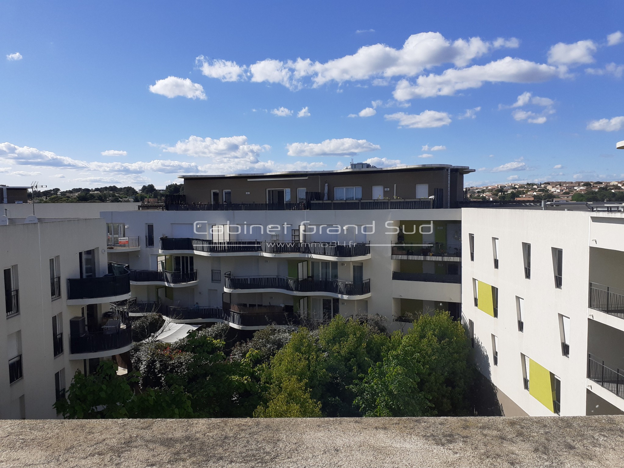 A vendre à Castelnau le Lez studio  avec place de parking — photo 4