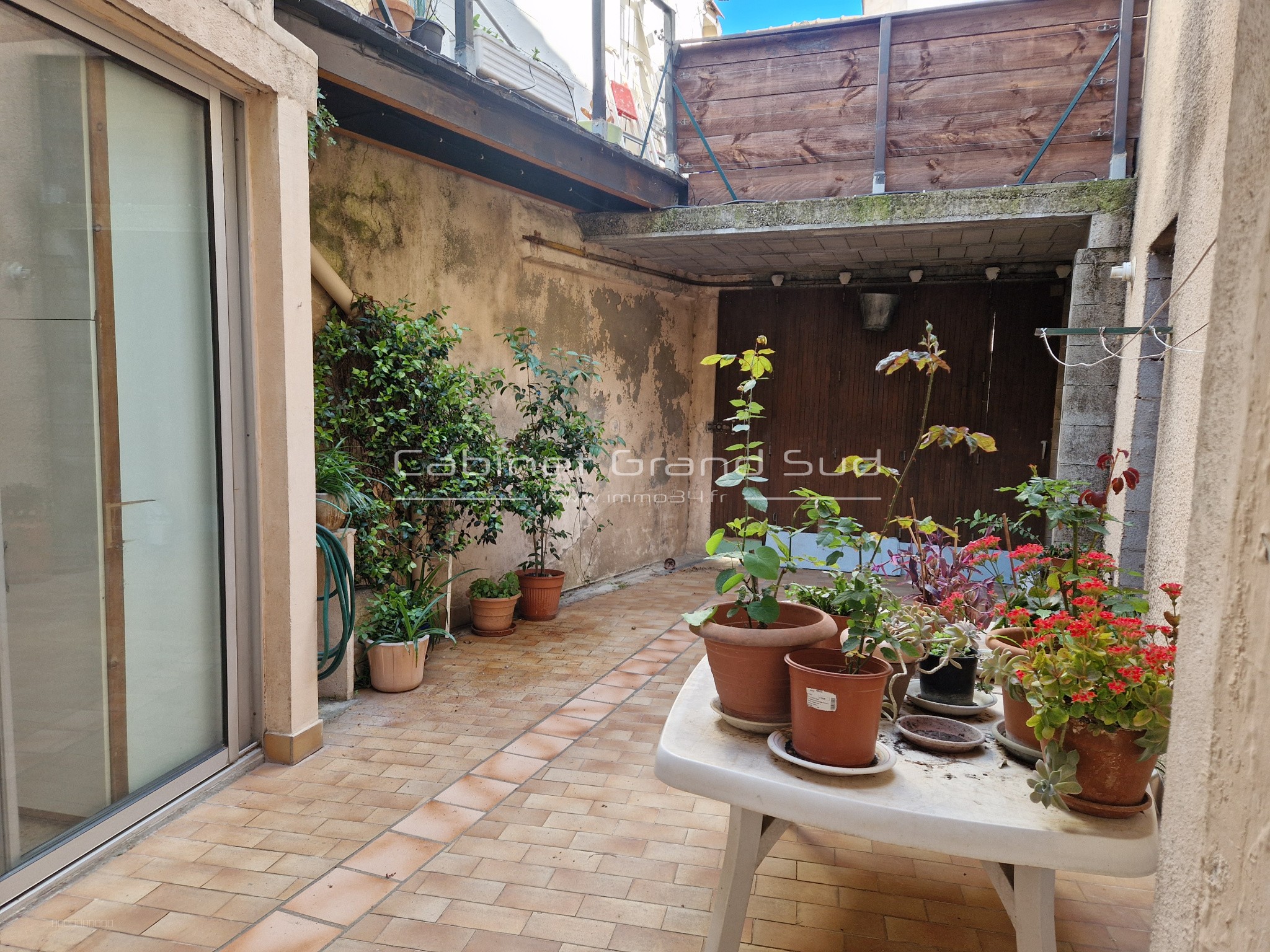 MAUGUIO RDC de MAISON DE VILLE 86M2 COUR 25M2 — photo 2