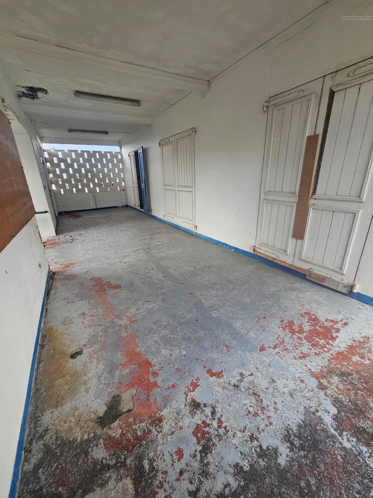 ENSEMBLE IMMOBILIER   ANCIEN CINÉMA   FORT POTENTIEL — photo 3