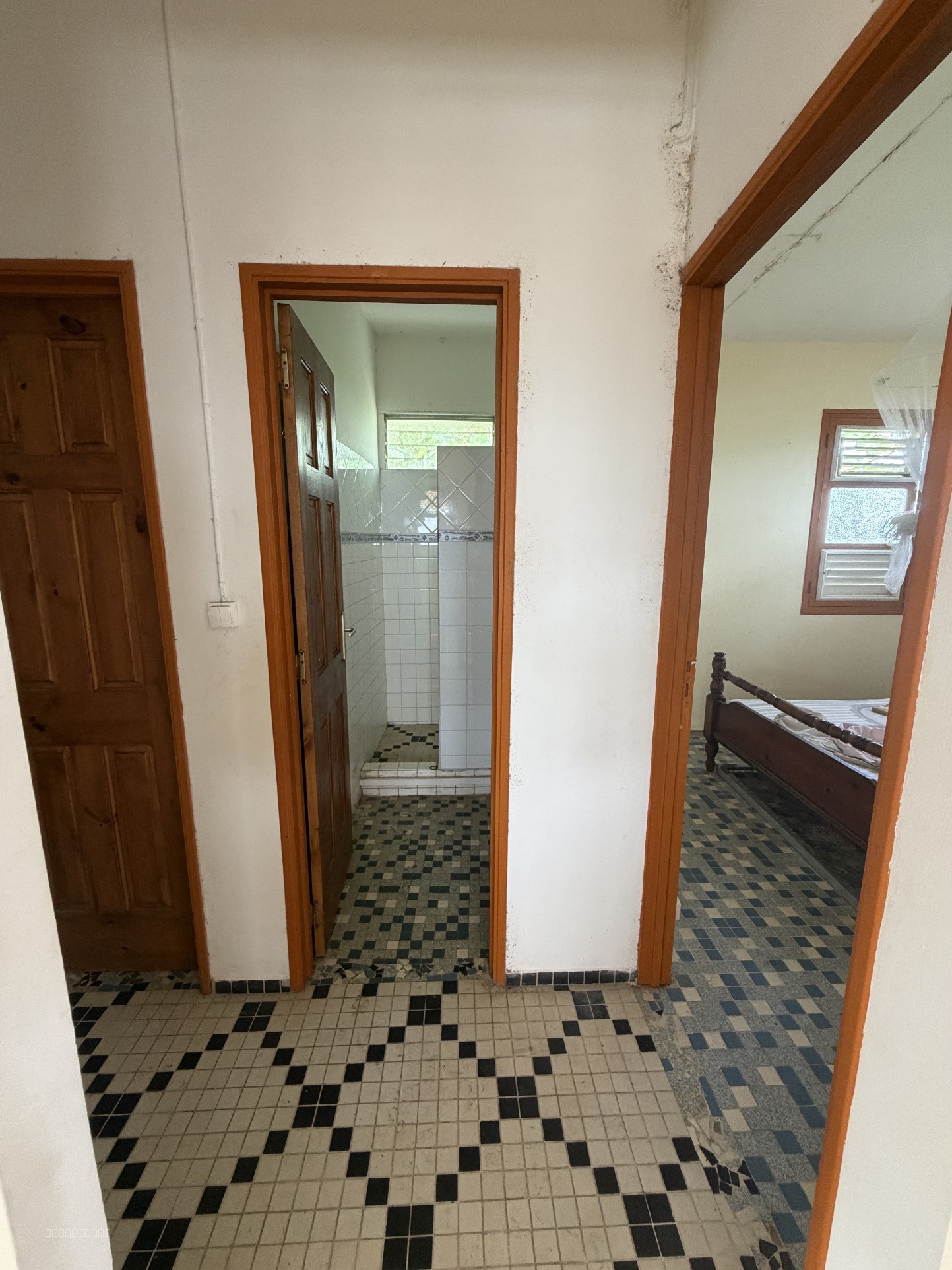 Maison à rénover au Saint-Esprit — photo 4