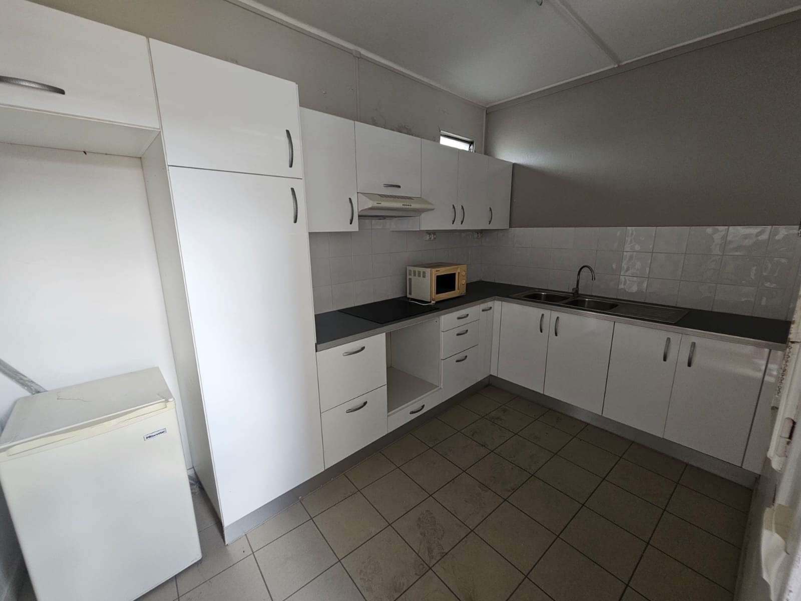 FORT-DE-FRANCE   Immeuble mixte idéal investissement — photo 11