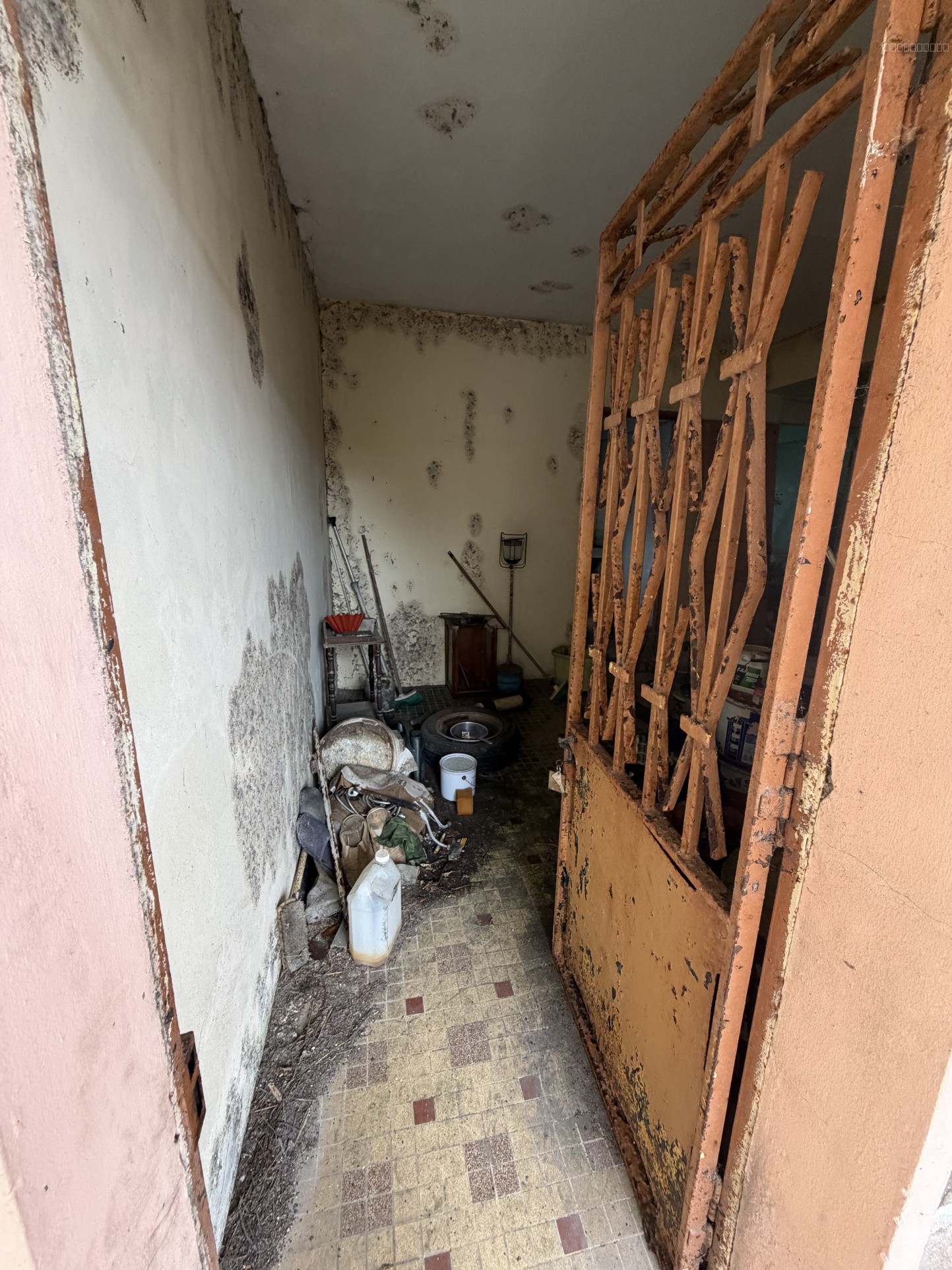 Maison à rénover au Saint-Esprit — photo 13