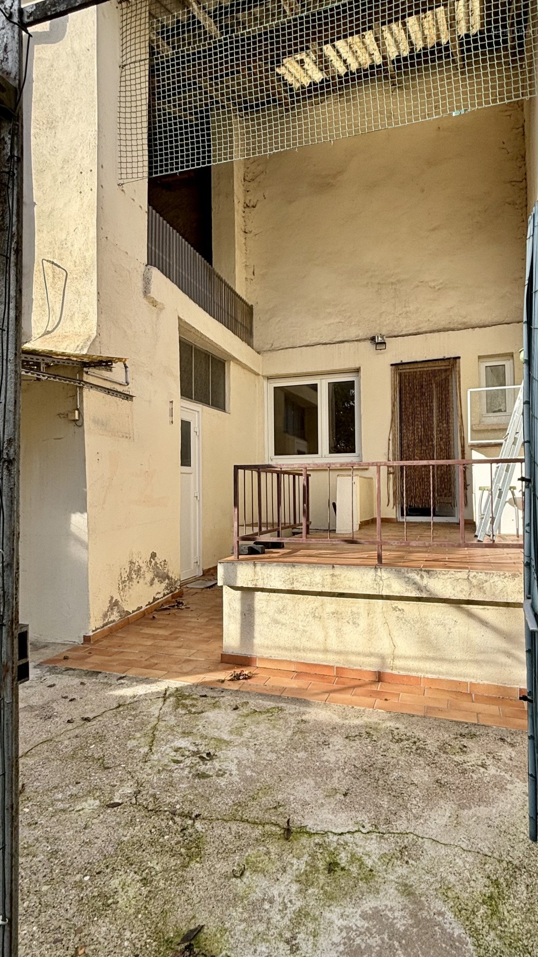 Maison de village T5 avec garage et jardin — photo 3
