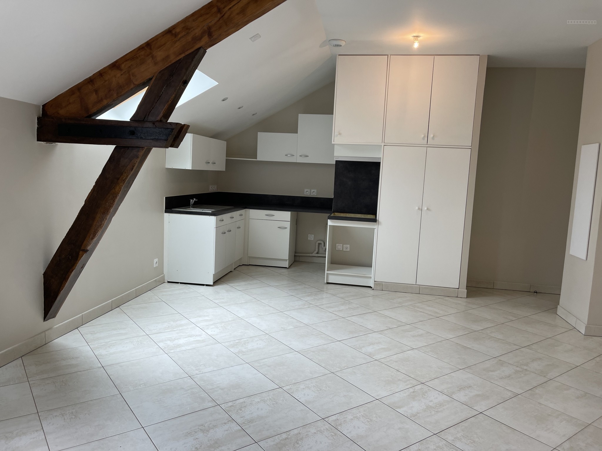 T3 DUPLEX — photo 3