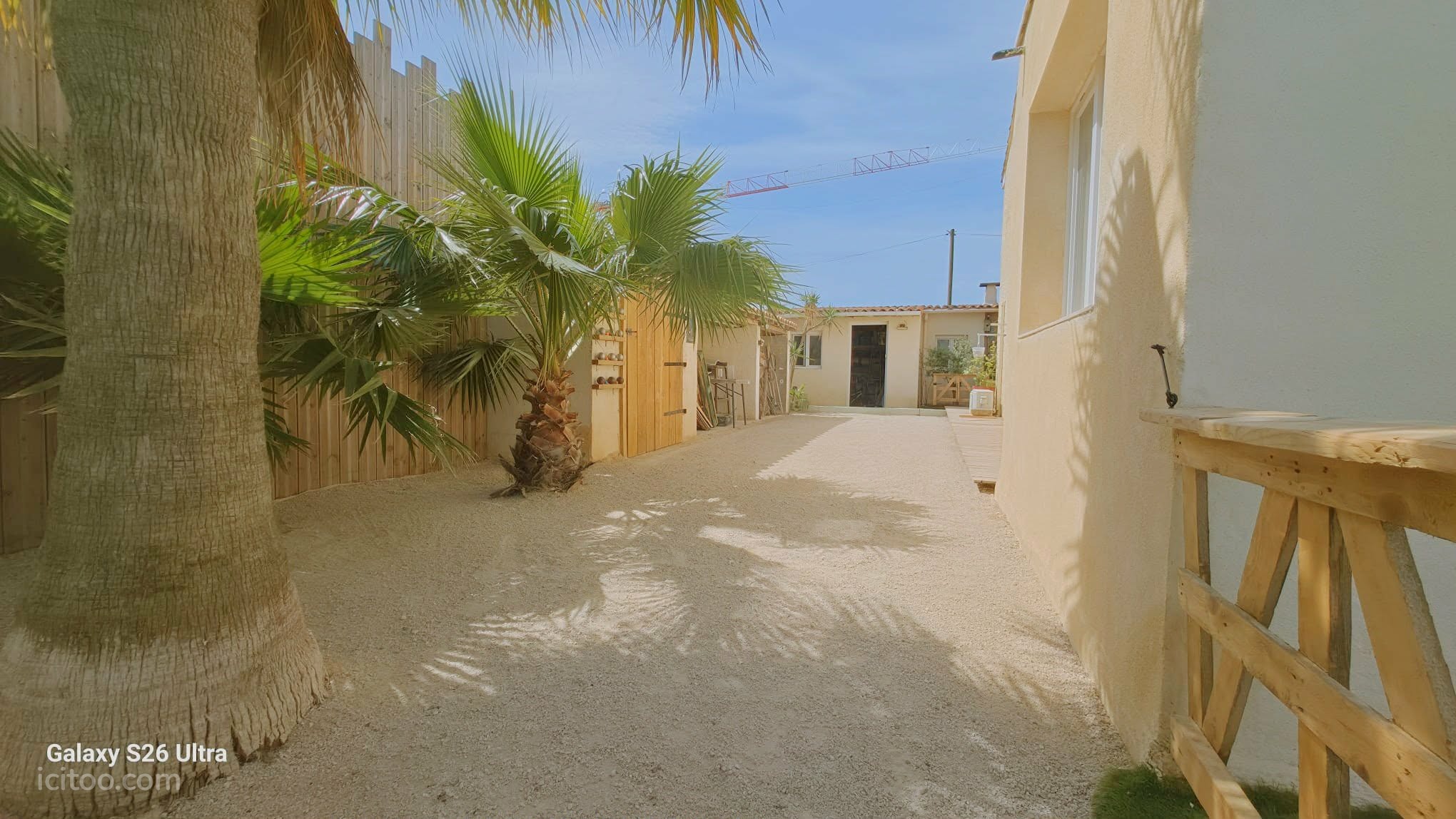 FRONTIGNAN LES CROZES – MAISON FAMILIALE RÉNOVÉE 173 m² – 5 CHAMBRES – PISCINE – DPE B  509 000 € — photo 4
