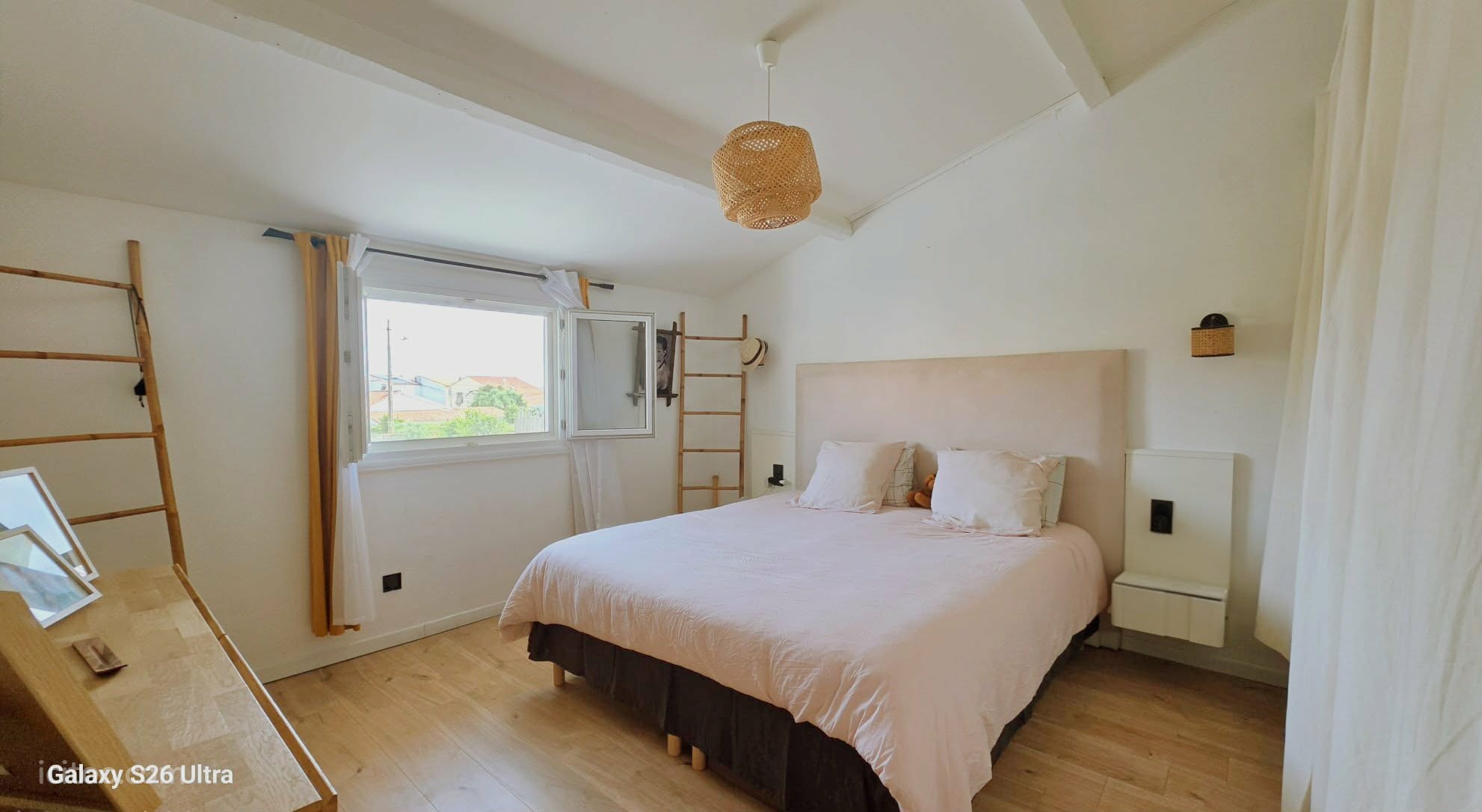 FRONTIGNAN LES CROZES – MAISON FAMILIALE RÉNOVÉE 173 m² – 5 CHAMBRES – PISCINE – DPE B  509 000 € — photo 10