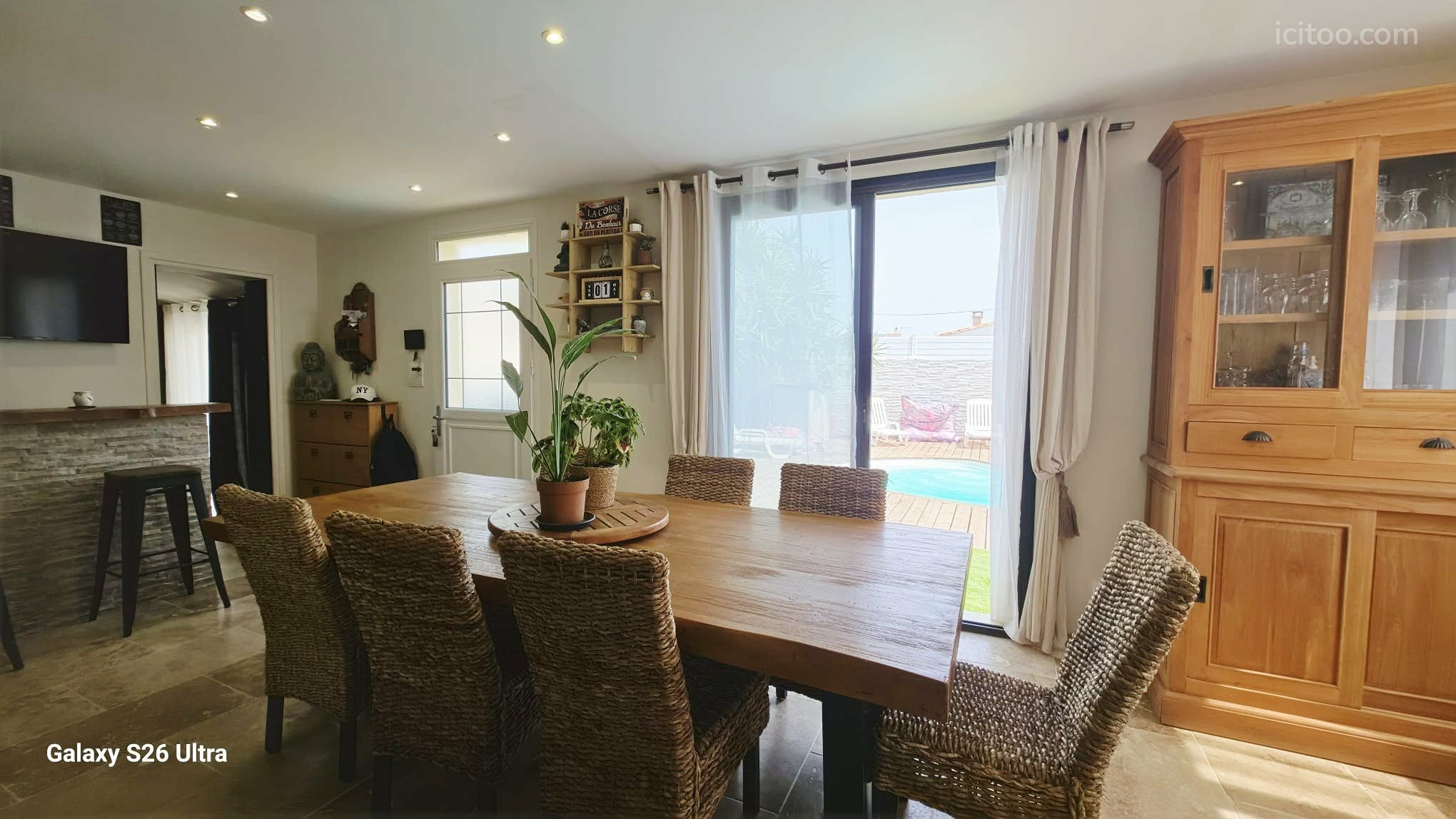 FRONTIGNAN LES CROZES – MAISON FAMILIALE RÉNOVÉE 173 m² – 5 CHAMBRES – PISCINE – DPE B  509 000 € — photo 9