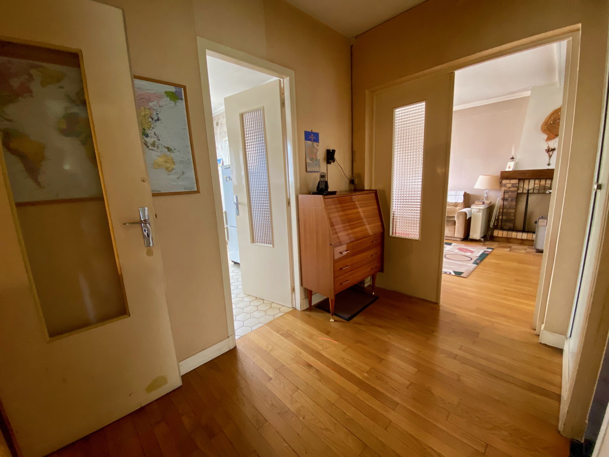 Grande maison familiale de 6 pièces d'env.160m2 sur 300m2 de terrain — photo 4