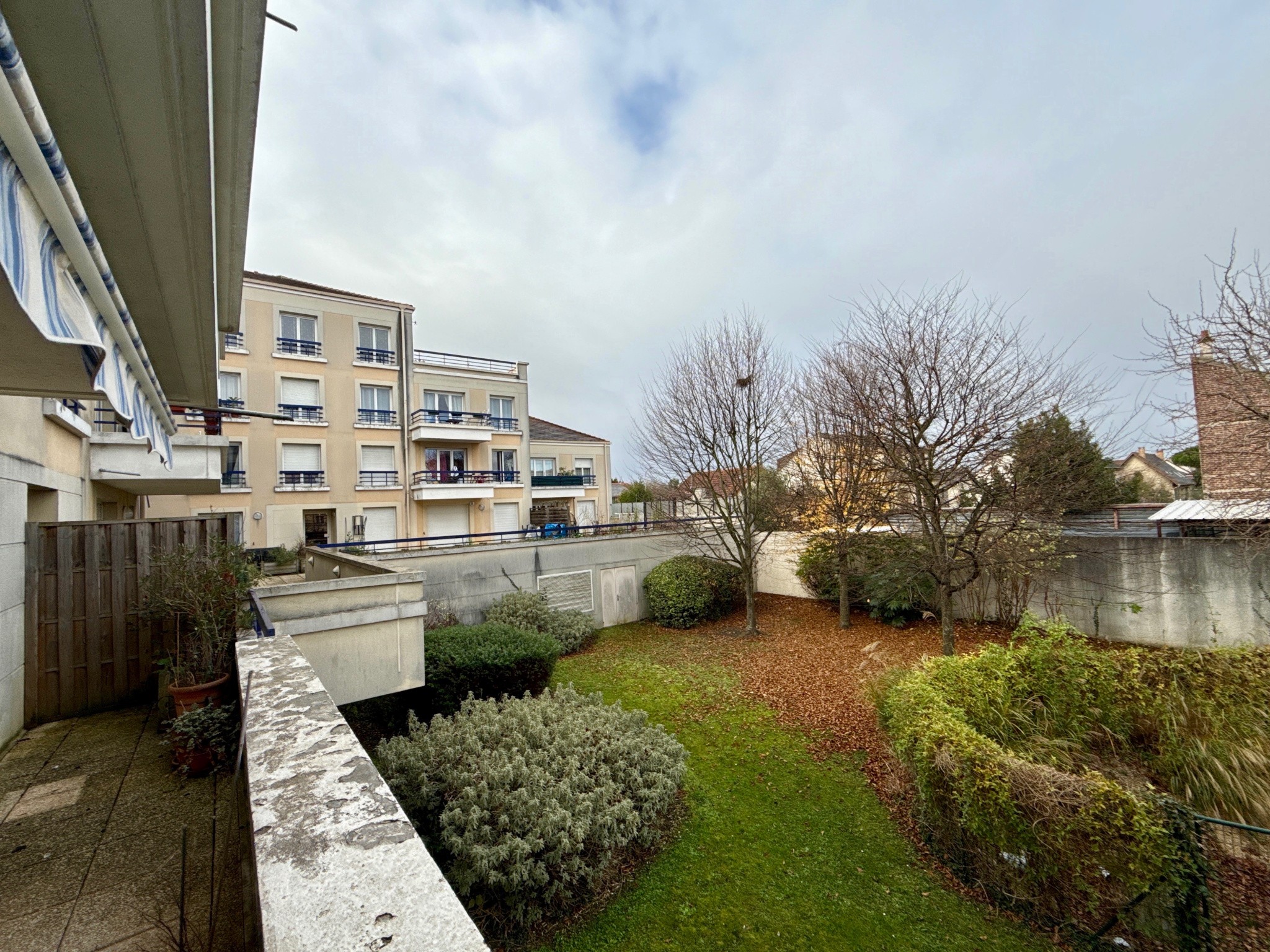 Rosny-sous-Bois Centre-Ville   Dernier étage   80 m2 + 32 m2 de terrasse — photo 8