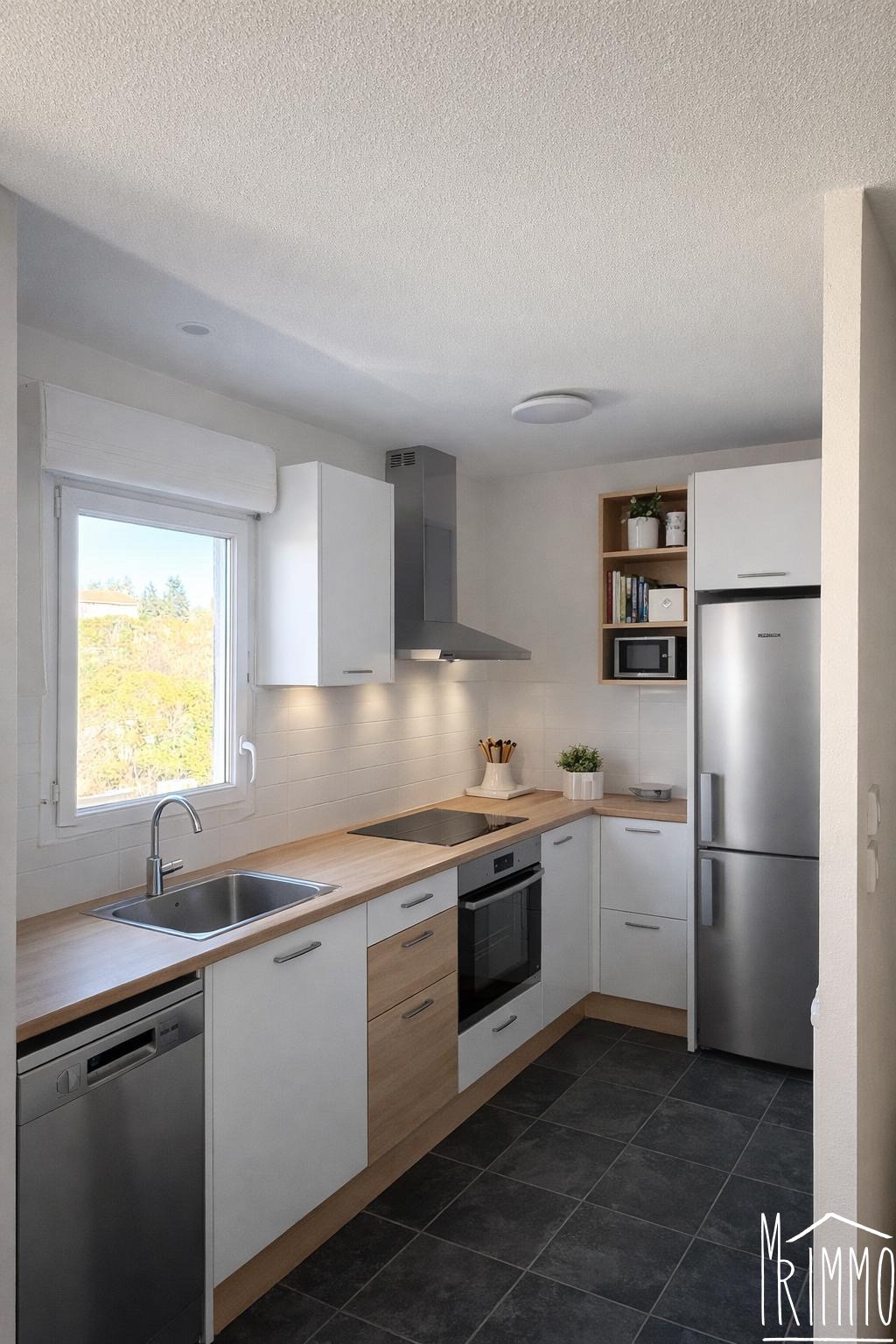Appartement T2 avec terrasse et garage — photo 3