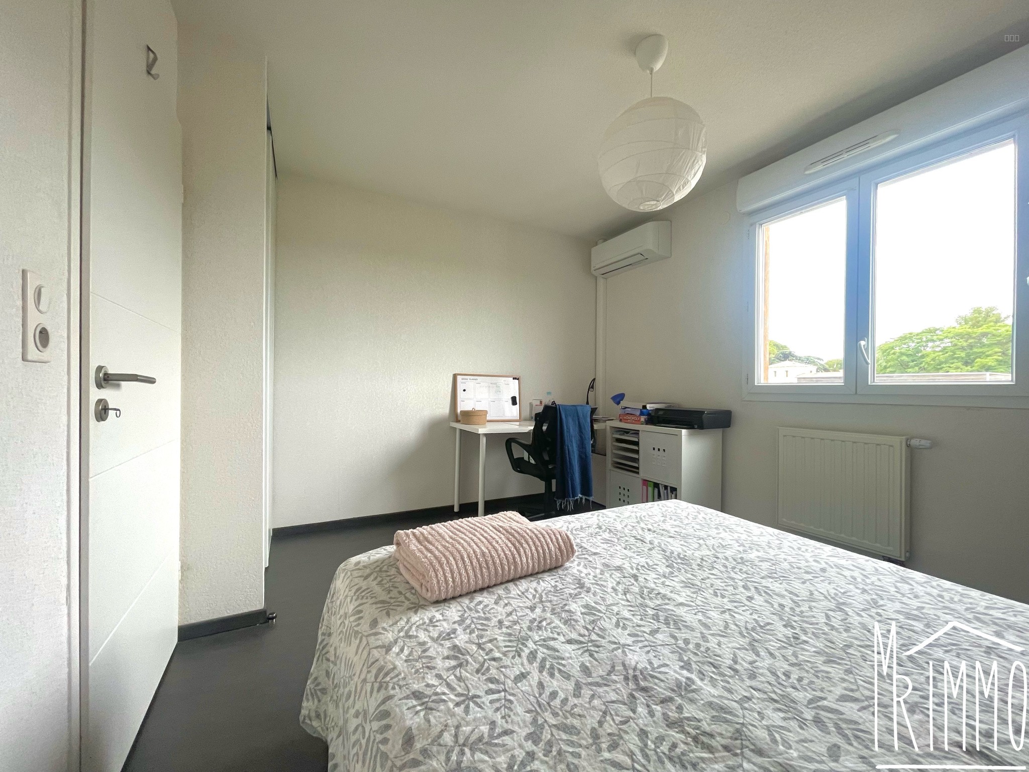 Appartement T2 avec terrasse et garage — photo 5