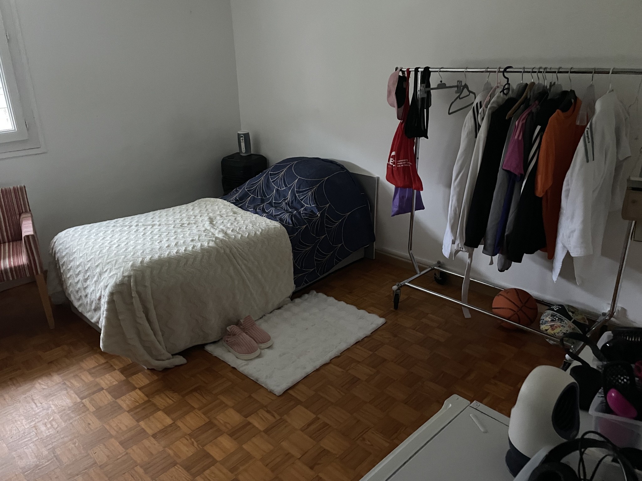 APPARTEMENT DE 65M2 HABITABLE 2E ETAGE SANS ASCENCEUR — photo 4