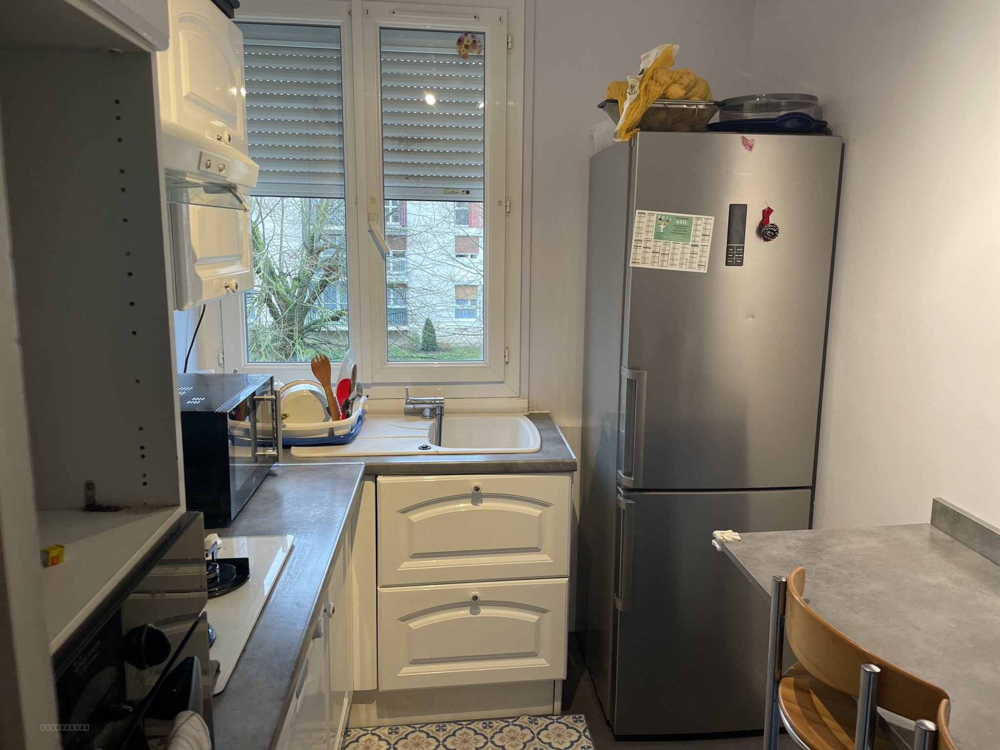 APPARTEMENT DE 65M2 HABITABLE 2E ETAGE SANS ASCENCEUR — photo 2